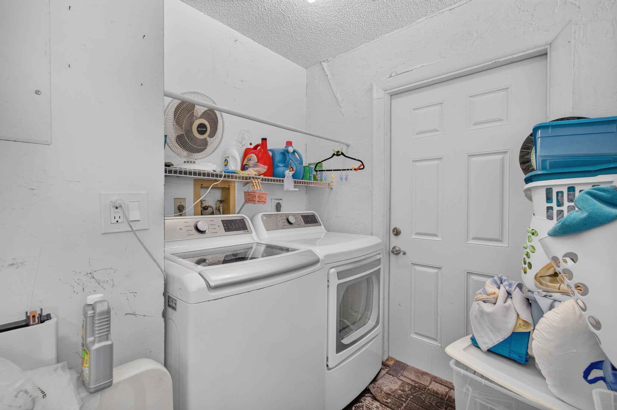 39 Cedar Circle Property Photo 42