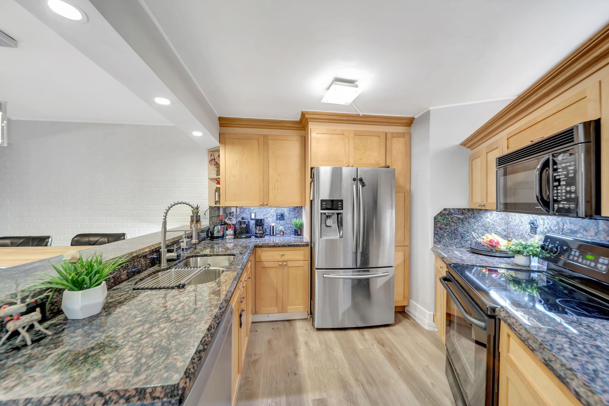 8105 Severn Drive C Property Photo 14