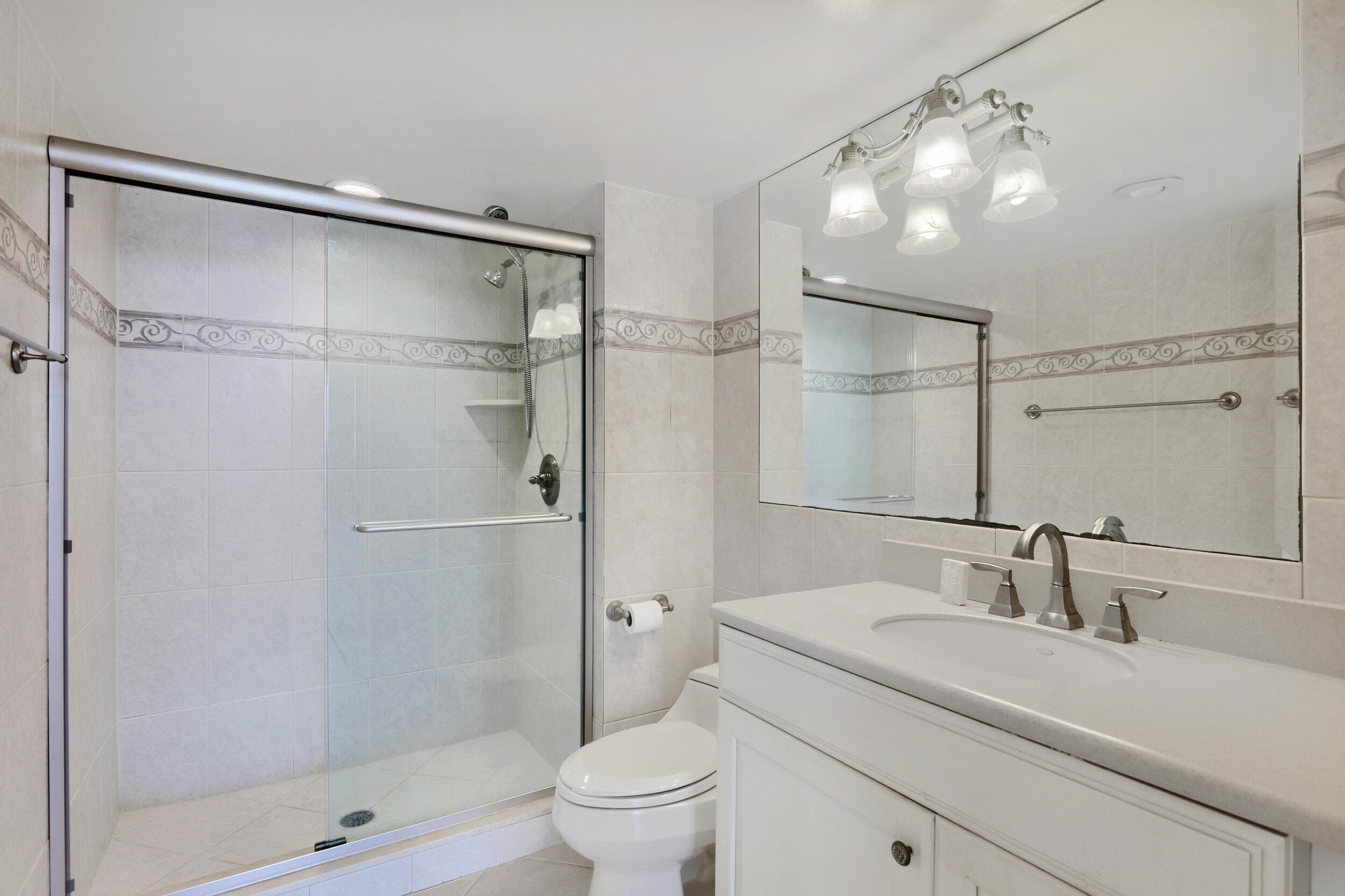 5420 N Ocean Drive 2404 Property Photo 38