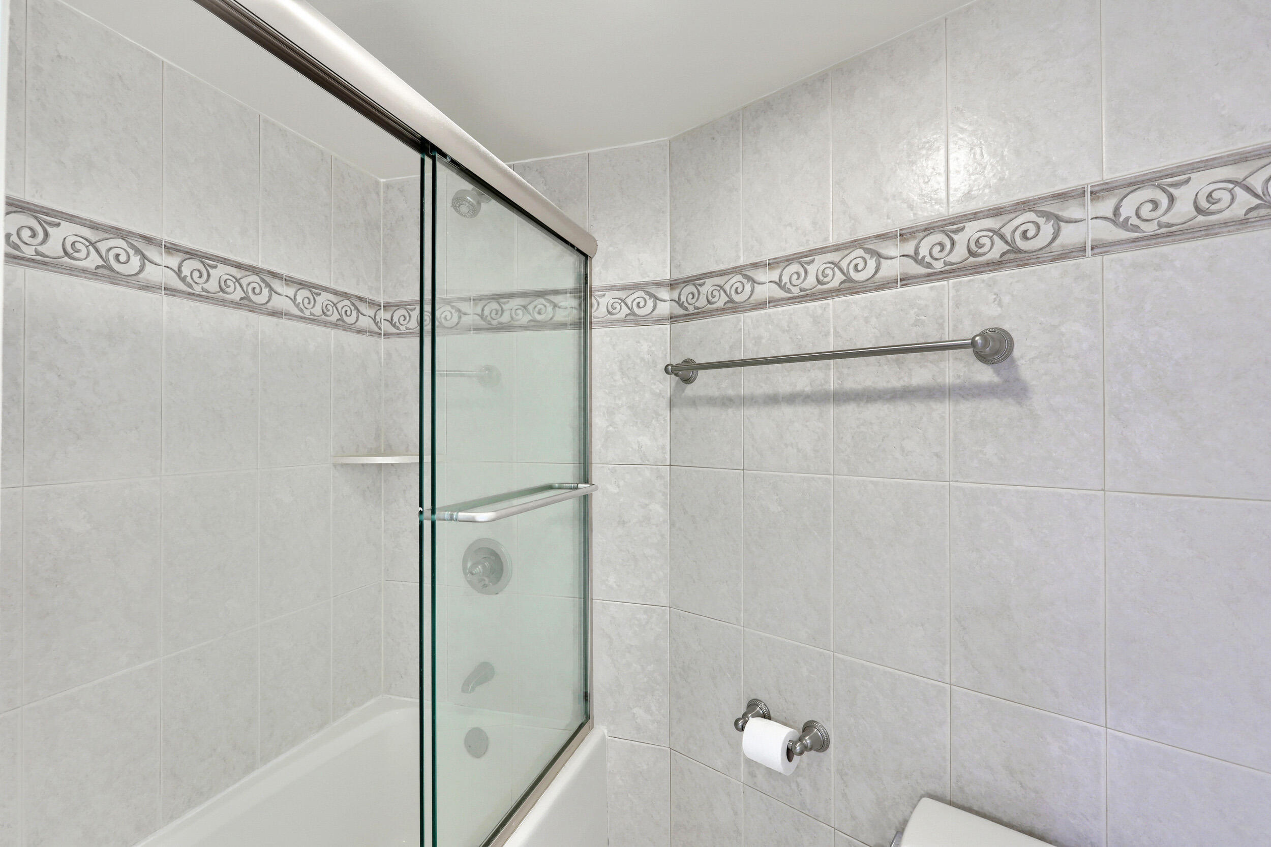 5420 N Ocean Drive 2404 Property Photo 43