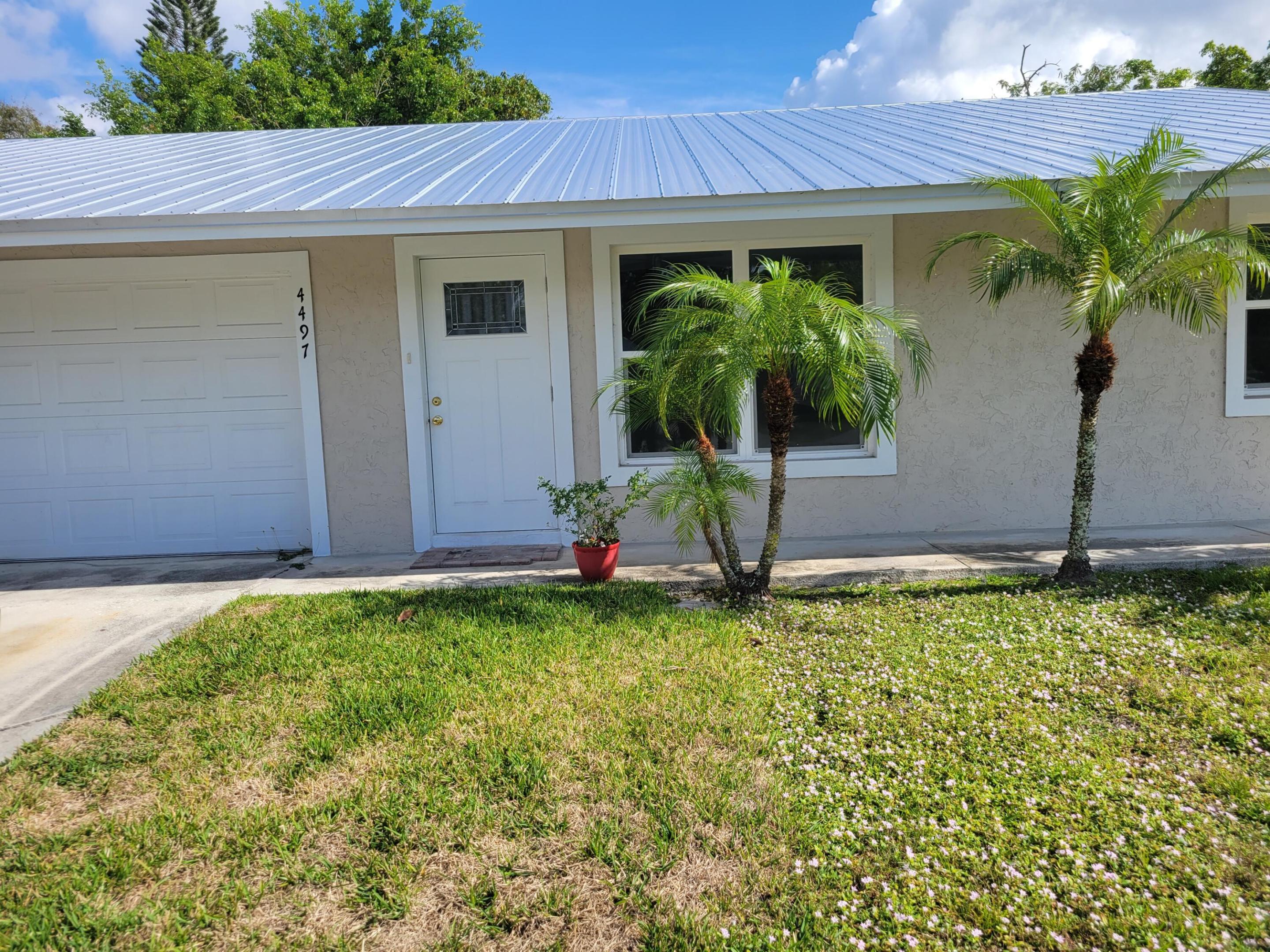 4497 Se Roaring Brook Way Property Photo 1