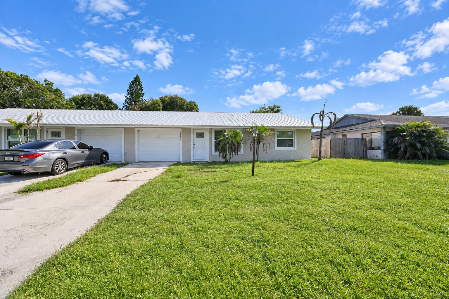 4497 Se Roaring Brook Way Property Photo 1