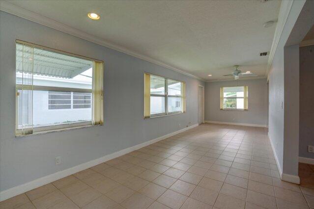 1590 Sw 13th Terrace Property Photo 12