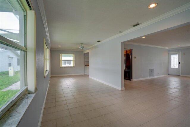 1590 Sw 13th Terrace Property Photo 13