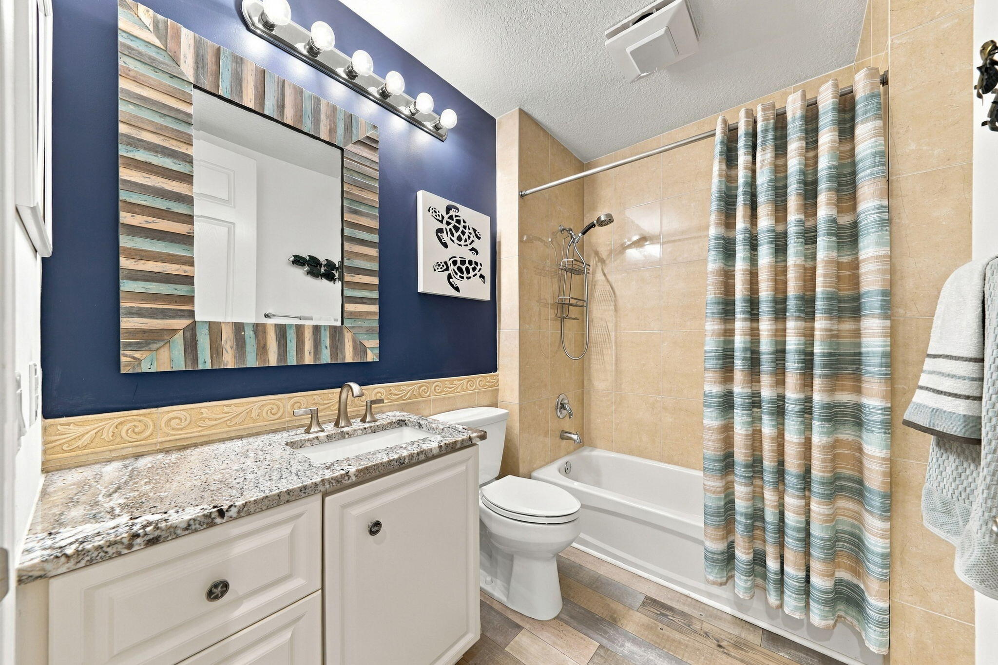 34 Harbour Isle Drive W 204 Property Photo 22