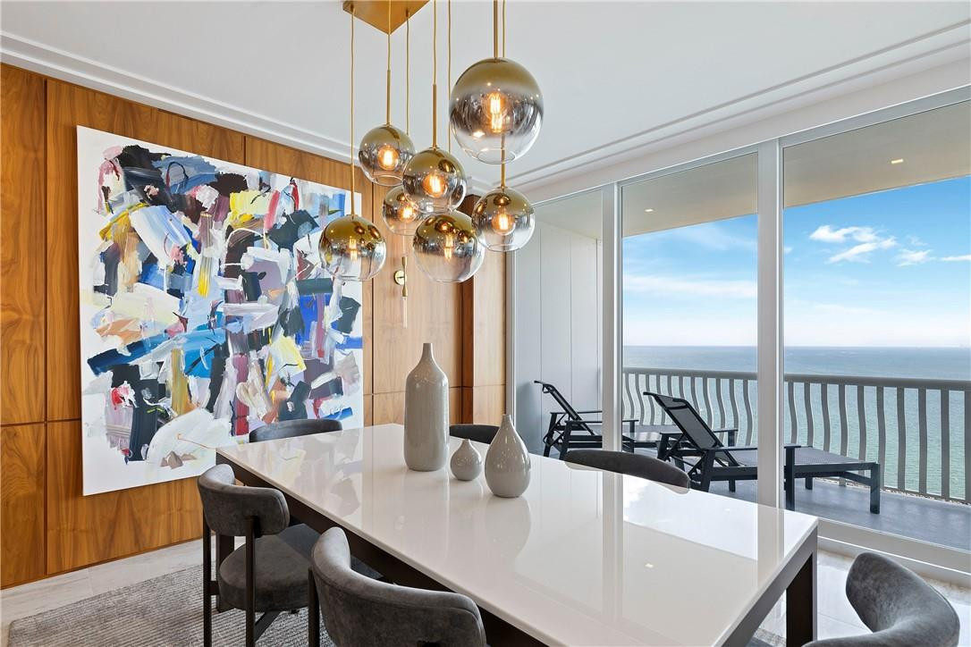 2200 S Ocean Lane 3105 Property Photo 17