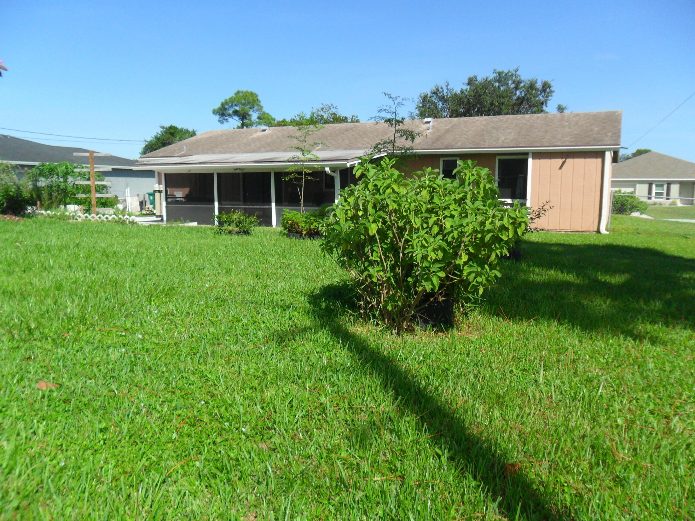 2574 Sw Deckard Street Property Photo 34