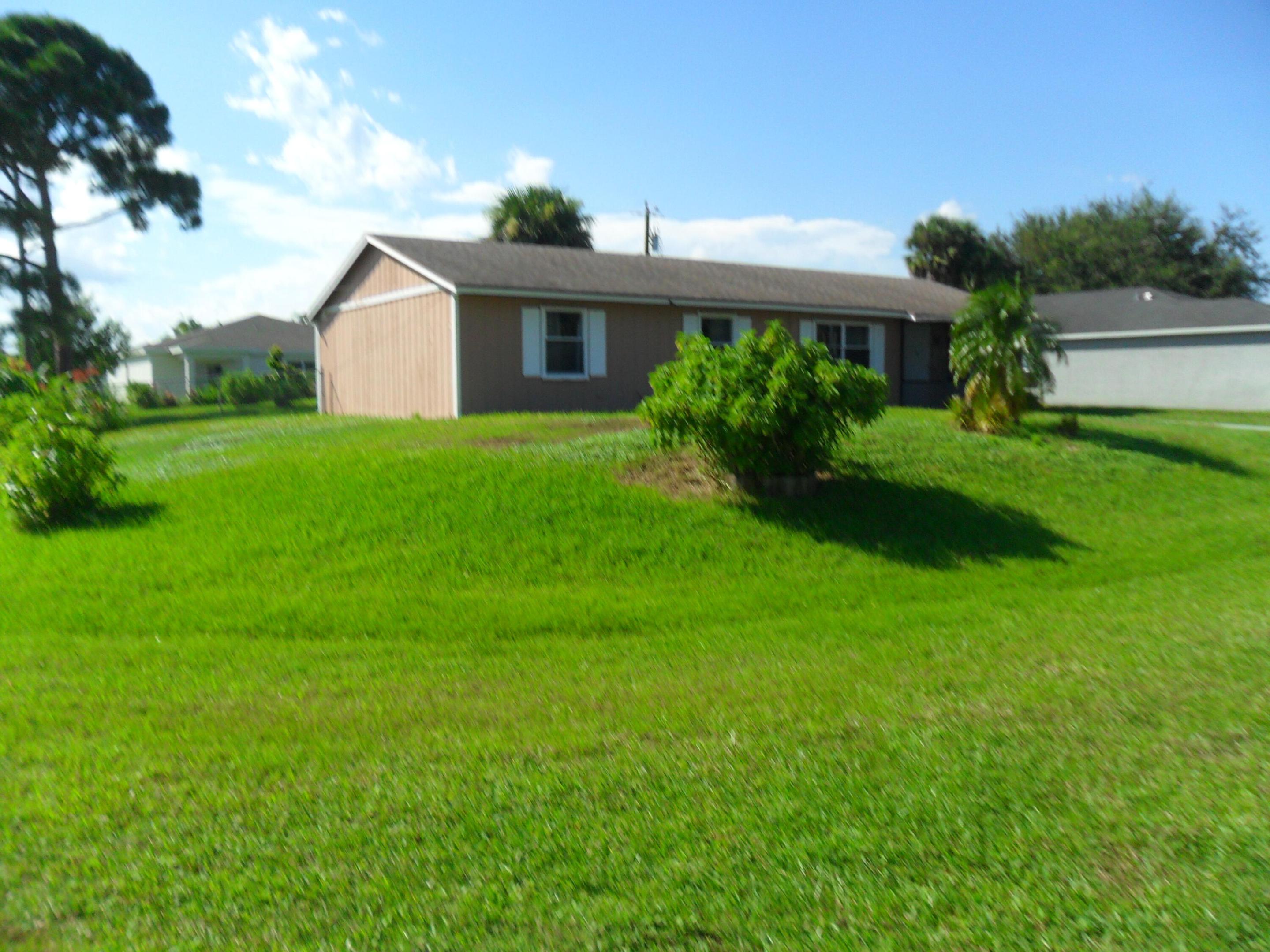 2574 Sw Deckard Street Property Photo 44