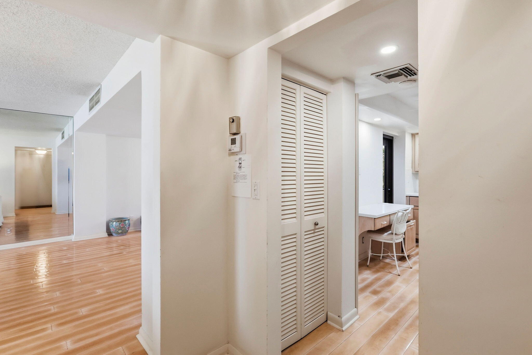 6885 N Ocean Boulevard 1010 Property Photo 8