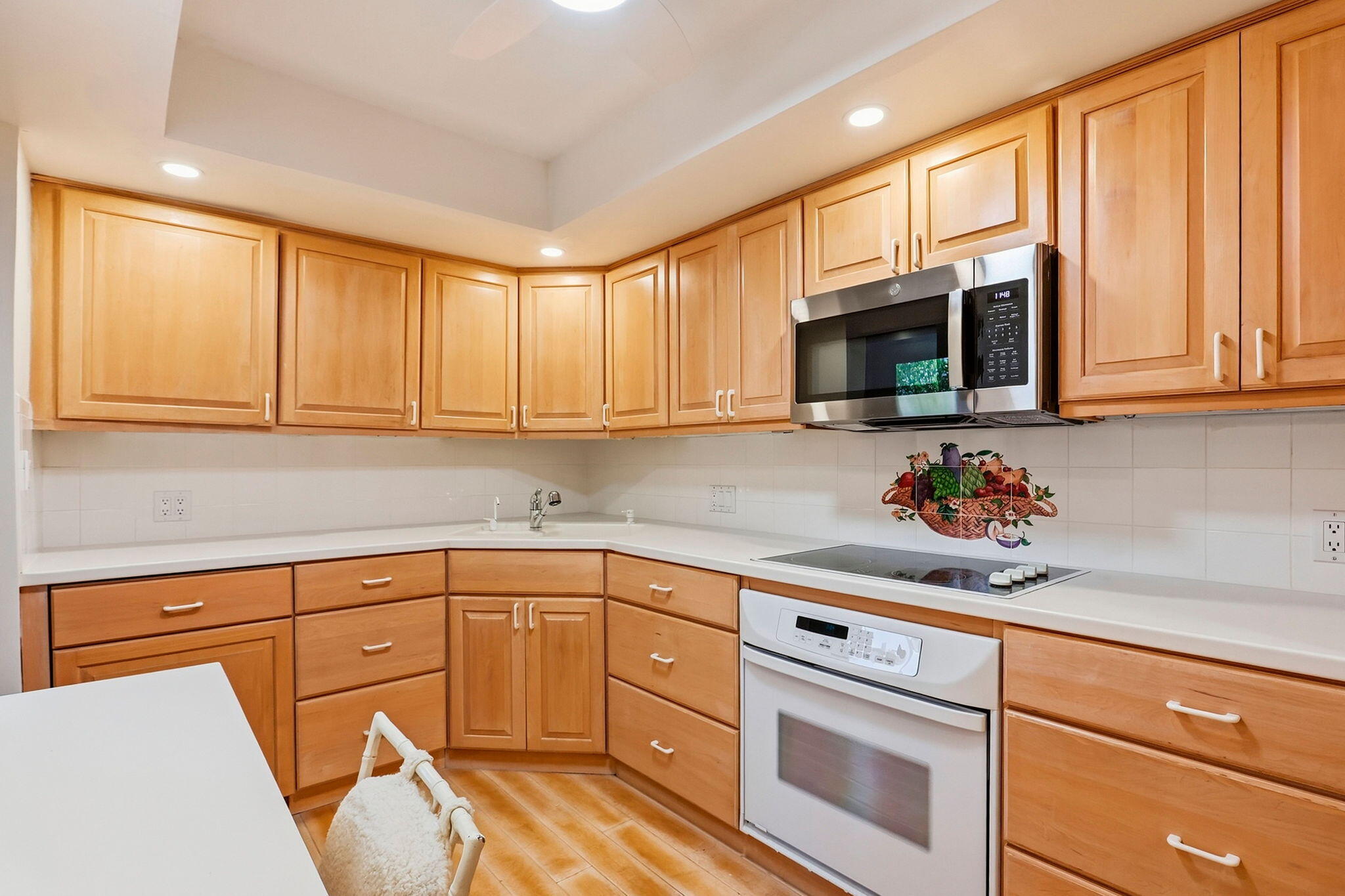 6885 N Ocean Boulevard 1010 Property Photo 9