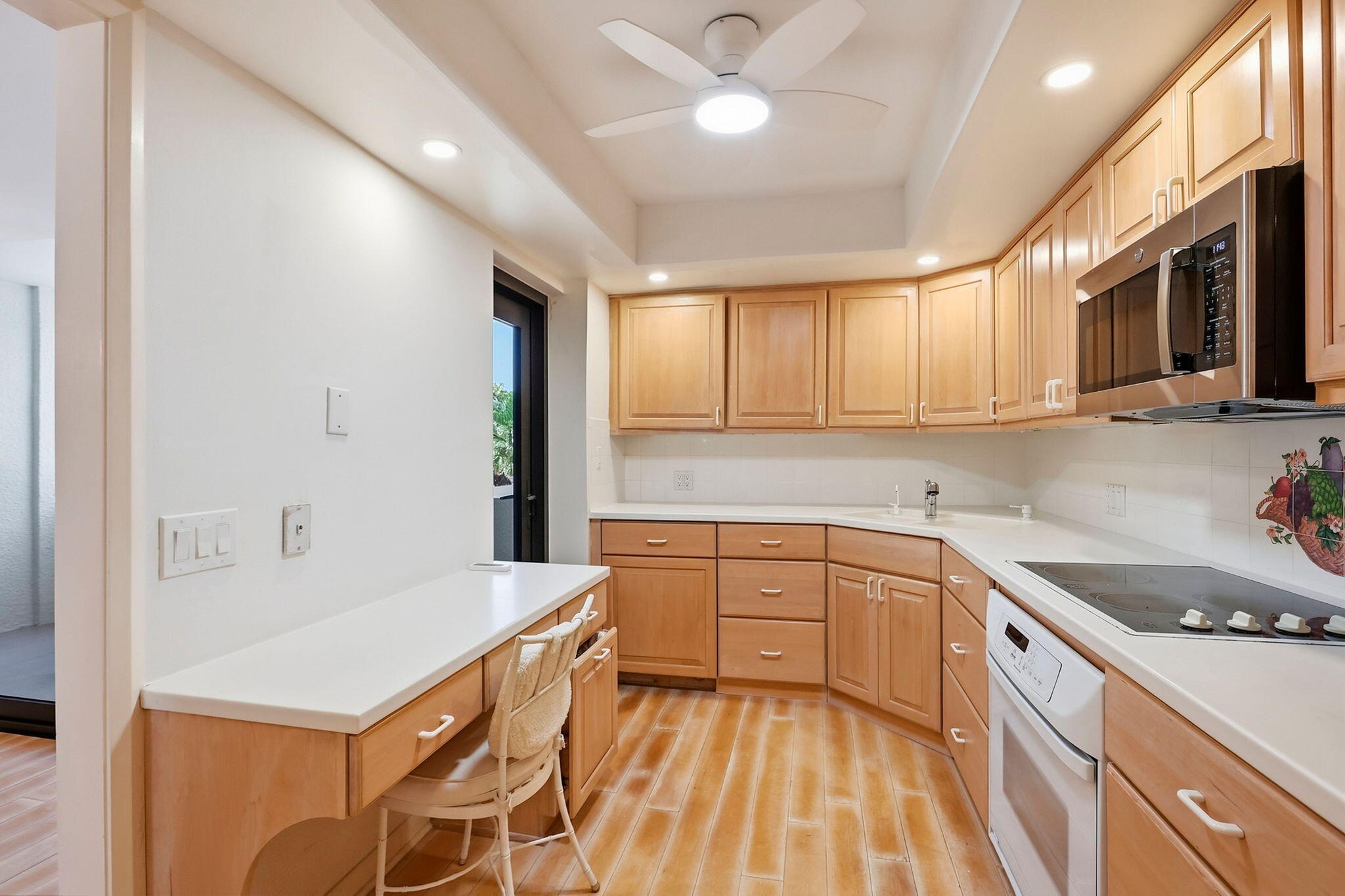 6885 N Ocean Boulevard 1010 Property Photo 10