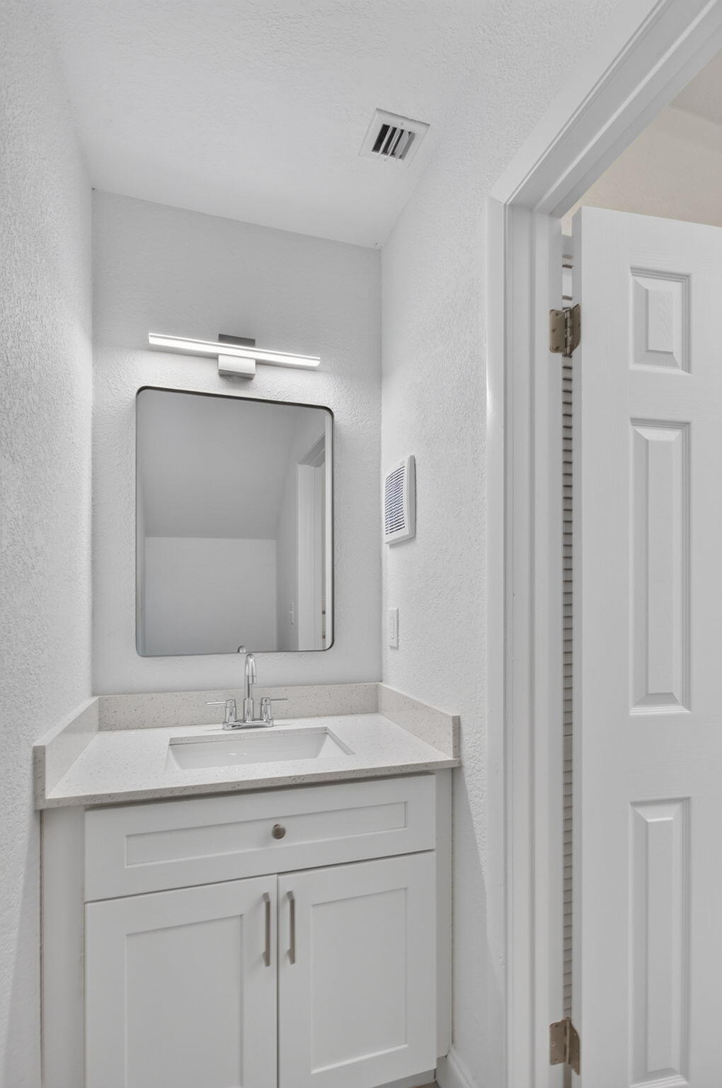 11451 LAKEVIEW Drive 3A Property Photo 1
