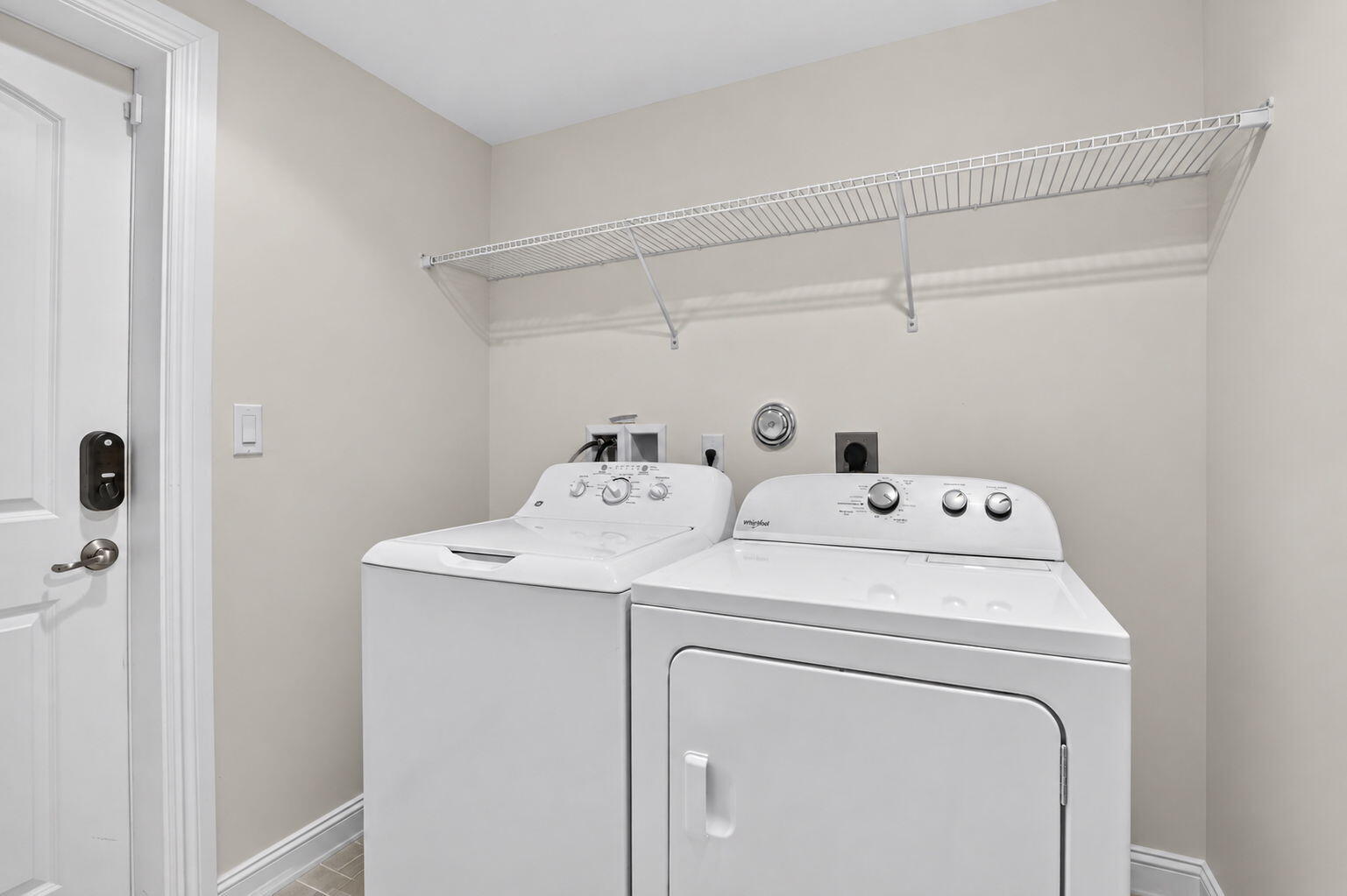 9925 Brickhill Drive Property Photo 39