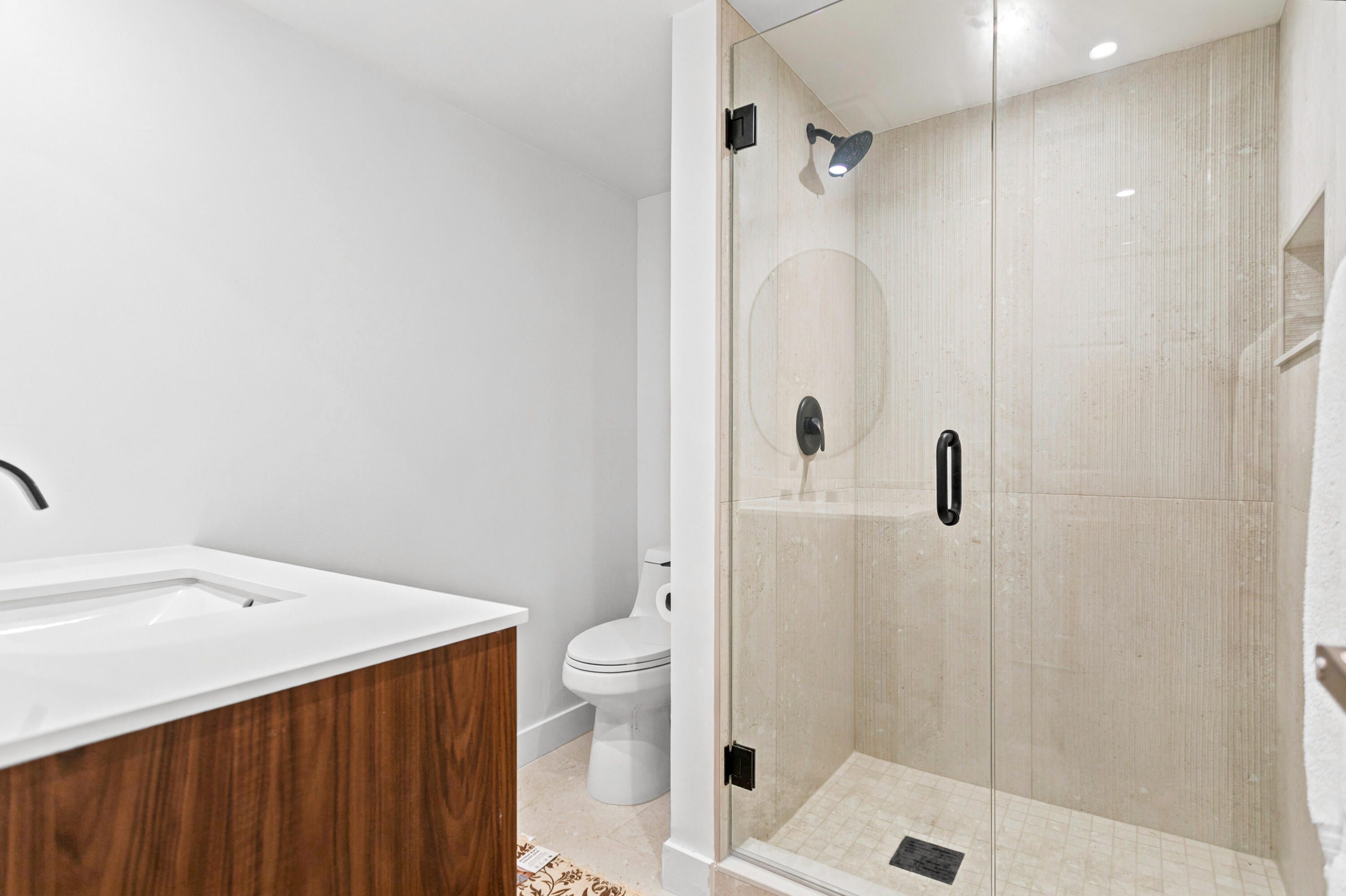 2800 Ne 14th Street 212 Property Photo 45