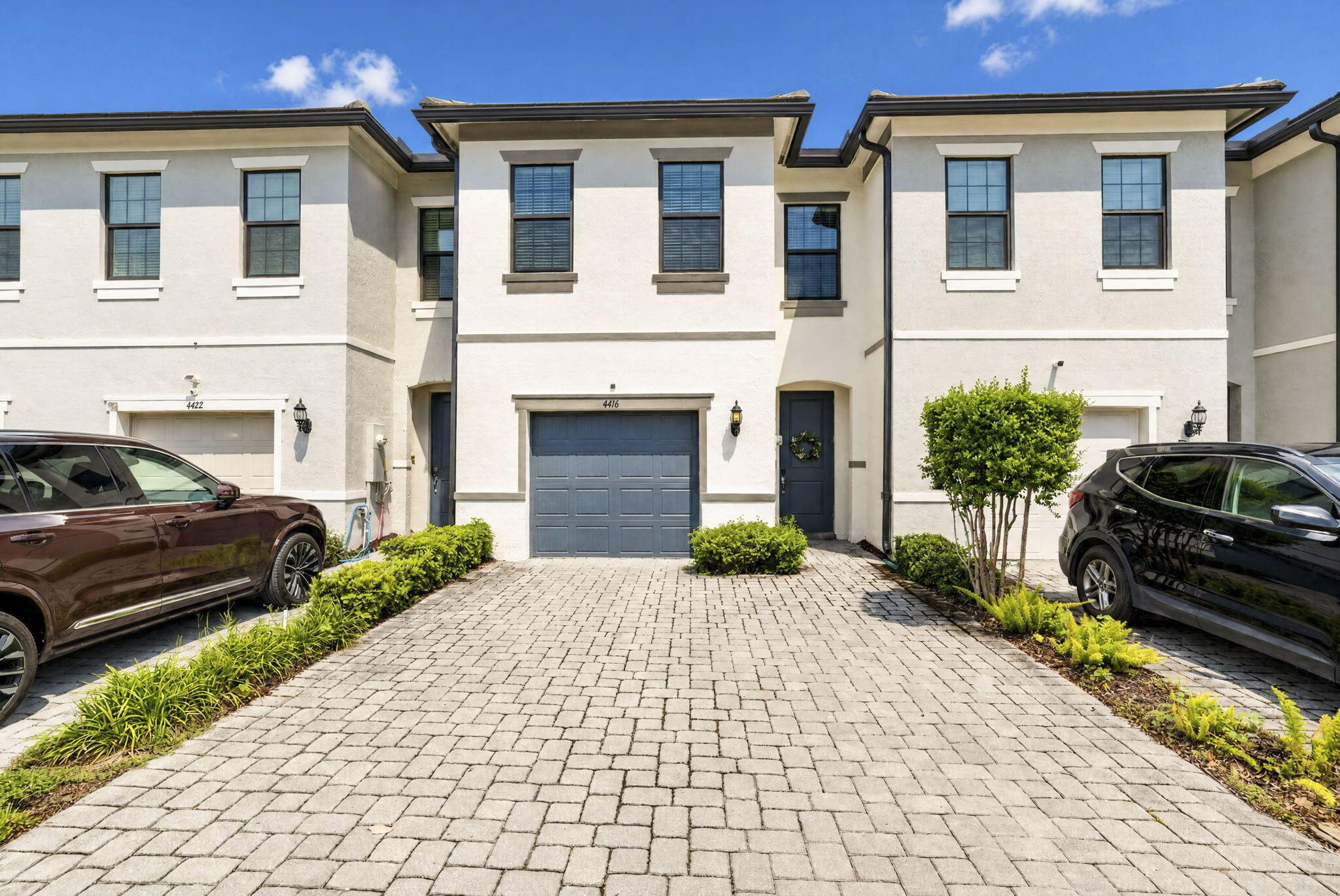 4416 Appleton Circle E Property Photo 1
