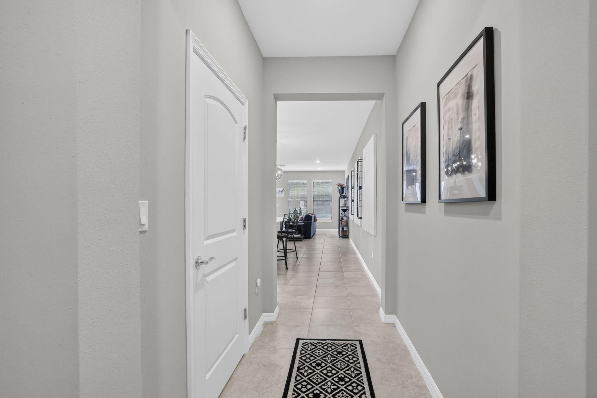 4416 Appleton Circle E Property Photo 2