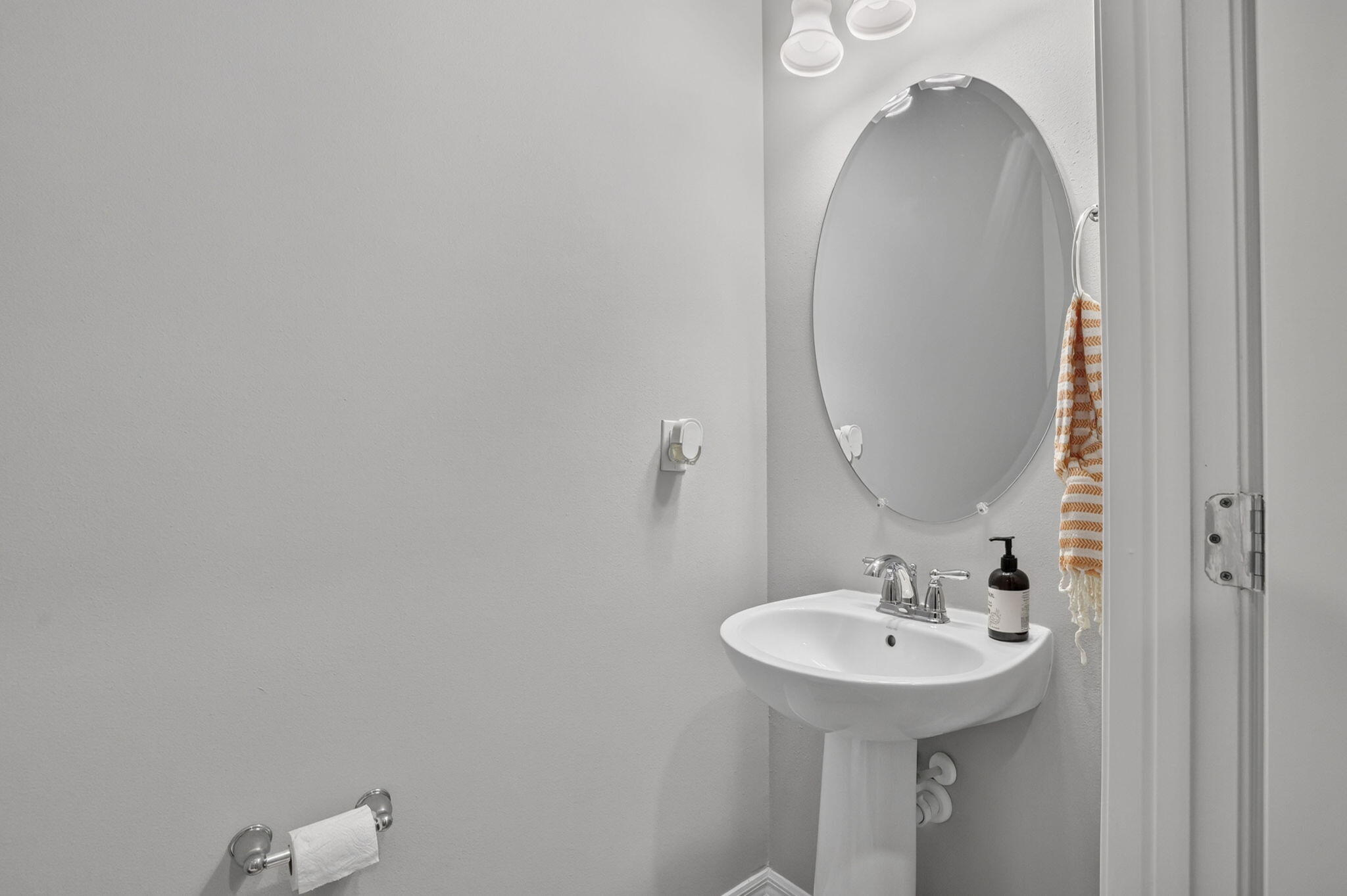 4416 Appleton Circle E Property Photo 14