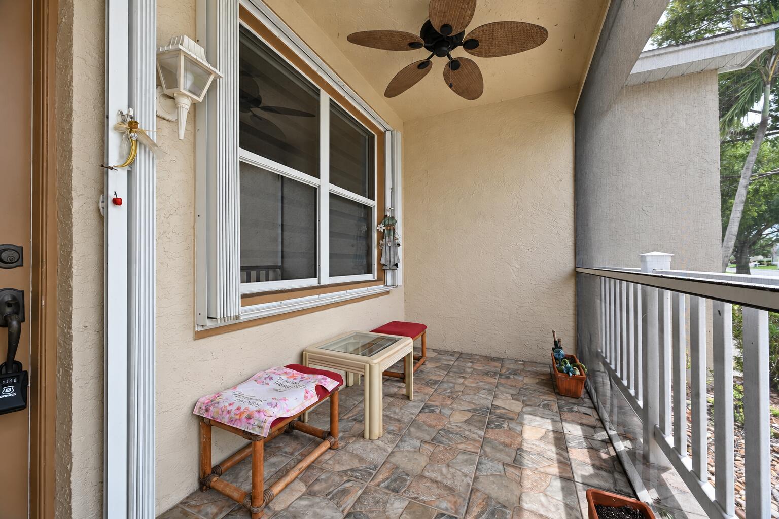 545 Nw Portofino Lane Property Photo 4