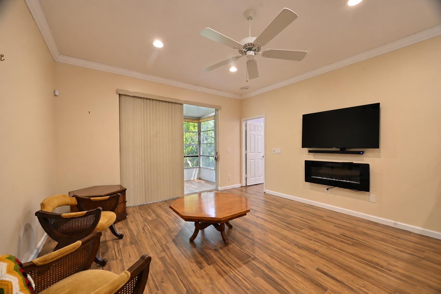 545 Nw Portofino Lane Property Photo 16