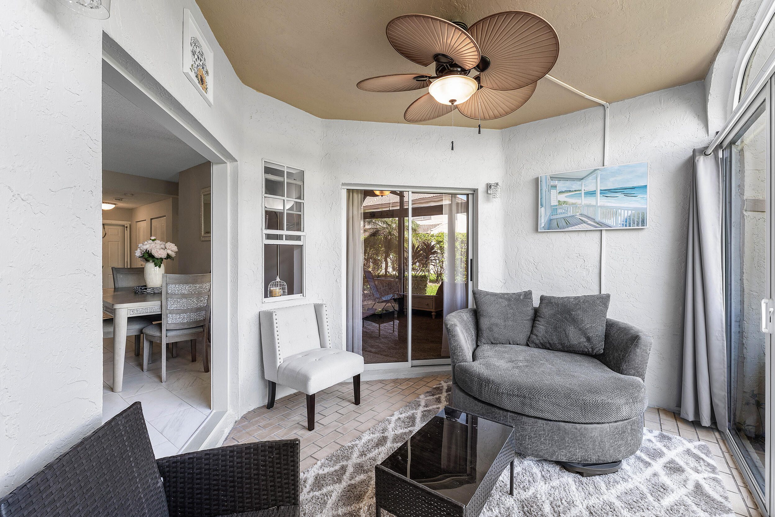6735 Via Regina Property Photo 12
