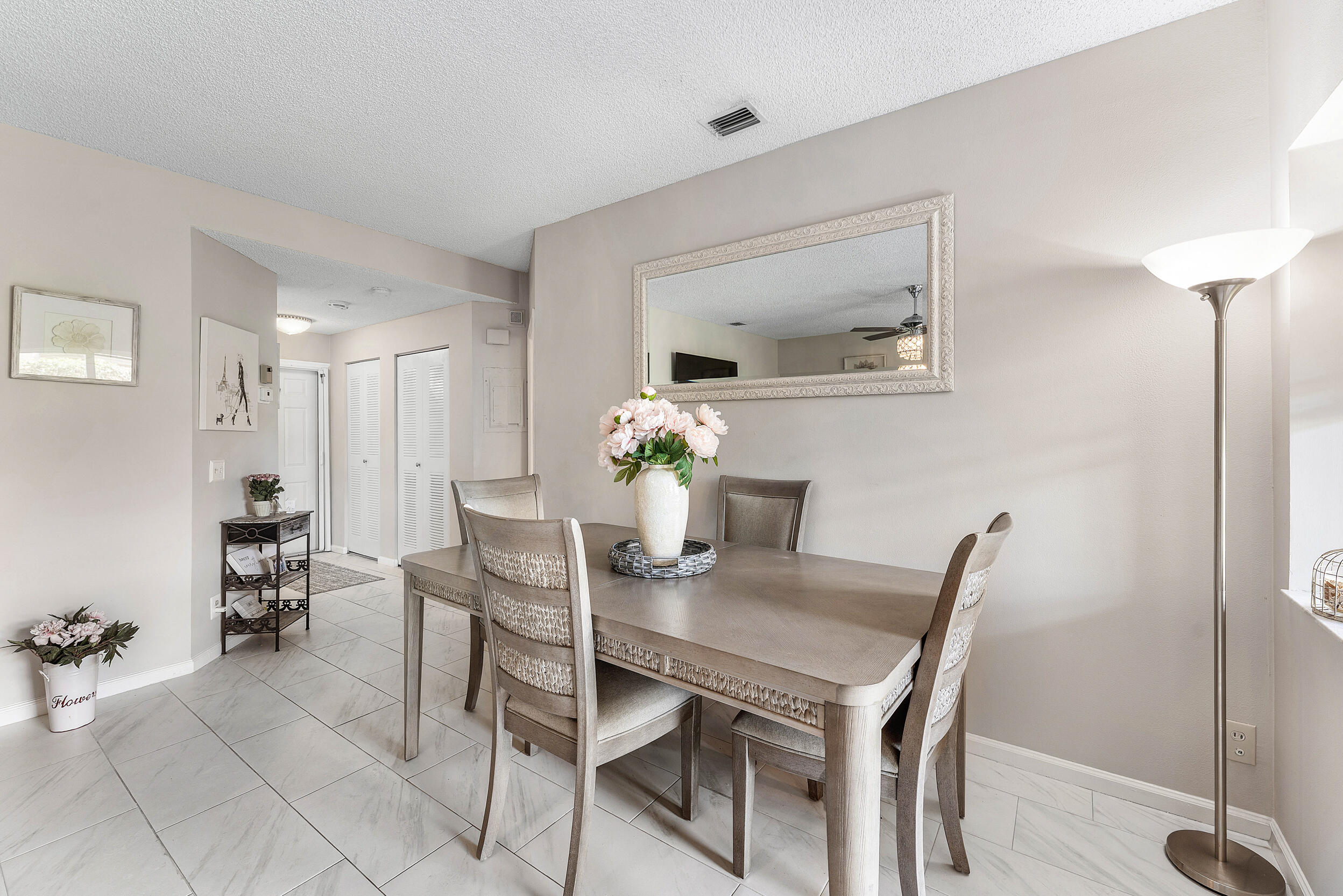 6735 Via Regina Property Photo 16