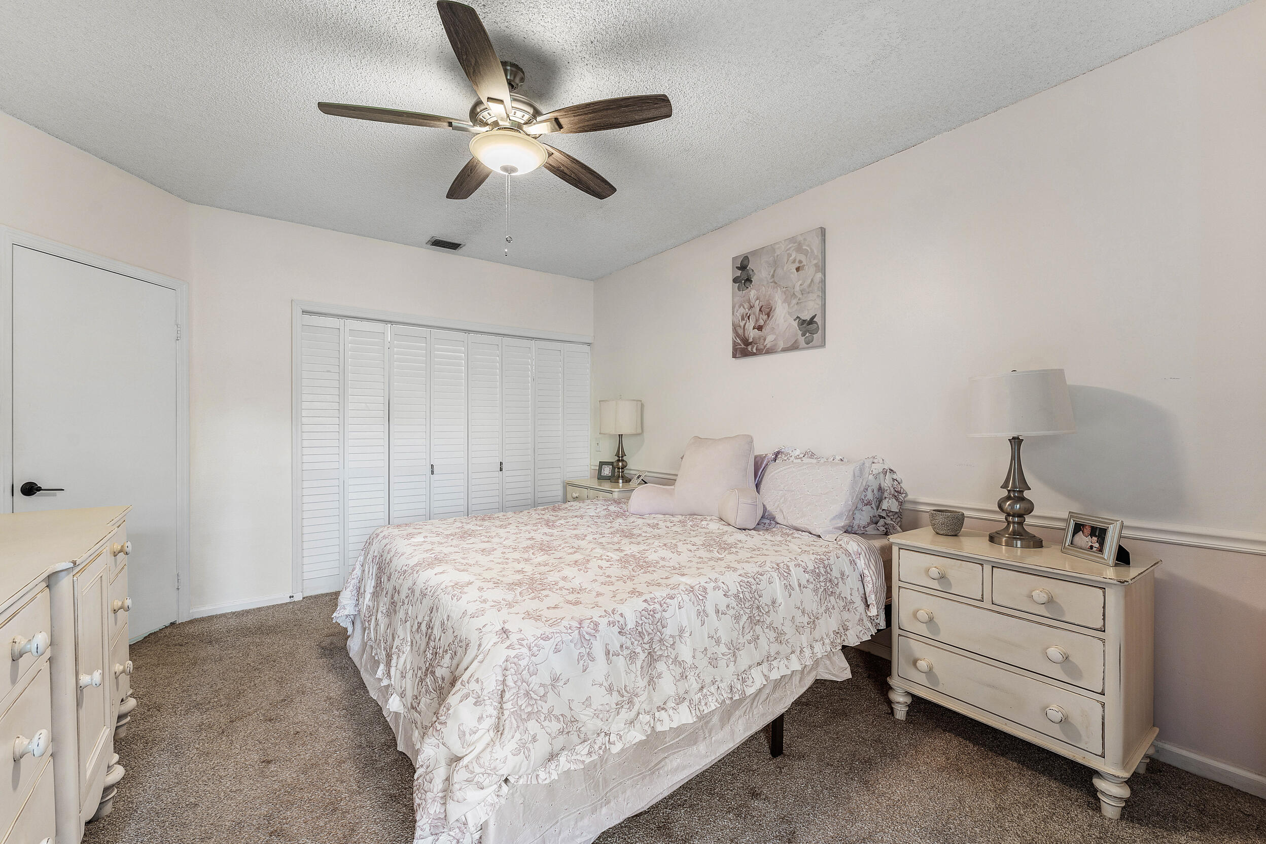 6735 Via Regina Property Photo 18