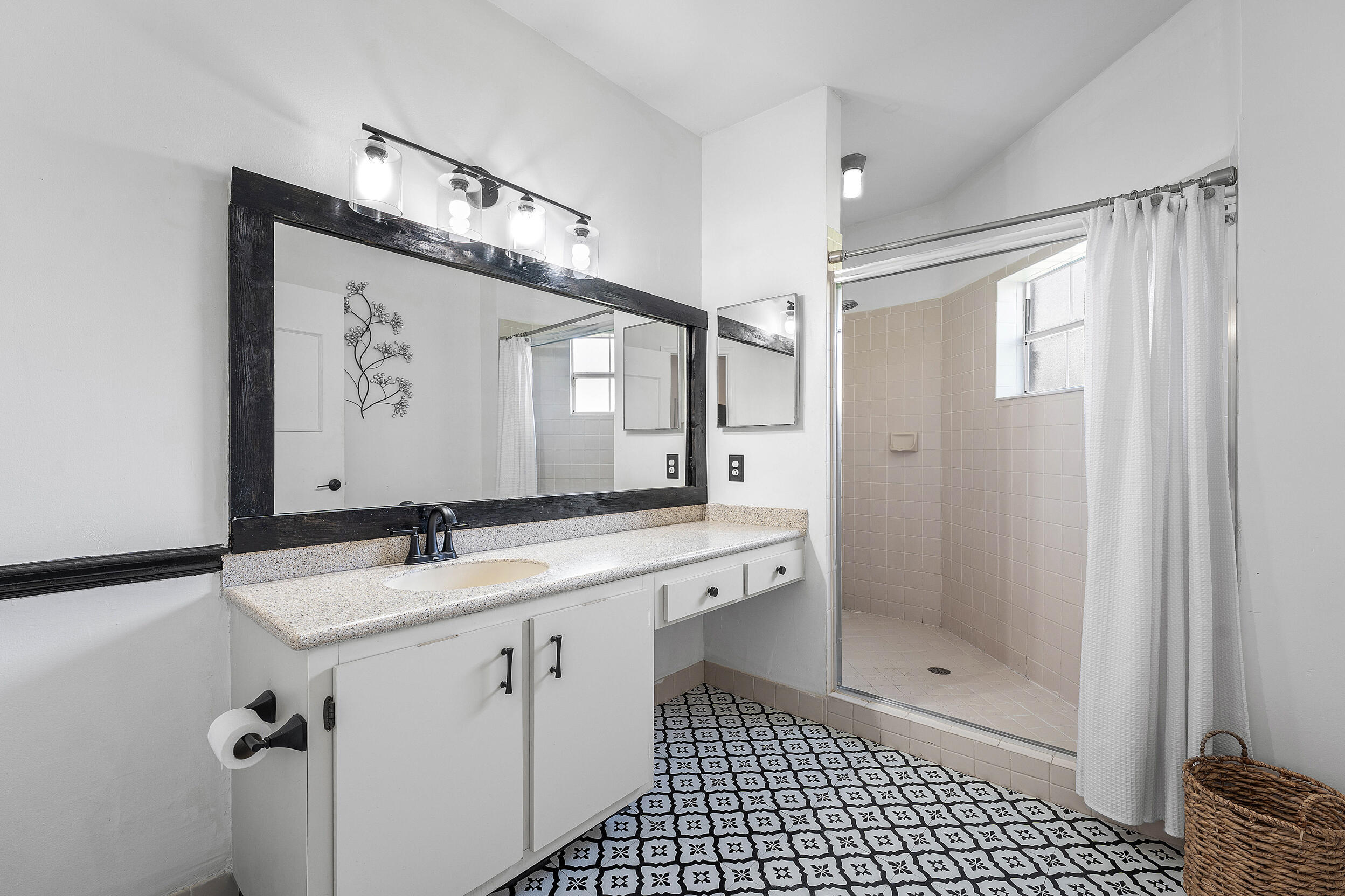 6735 Via Regina Property Photo 20