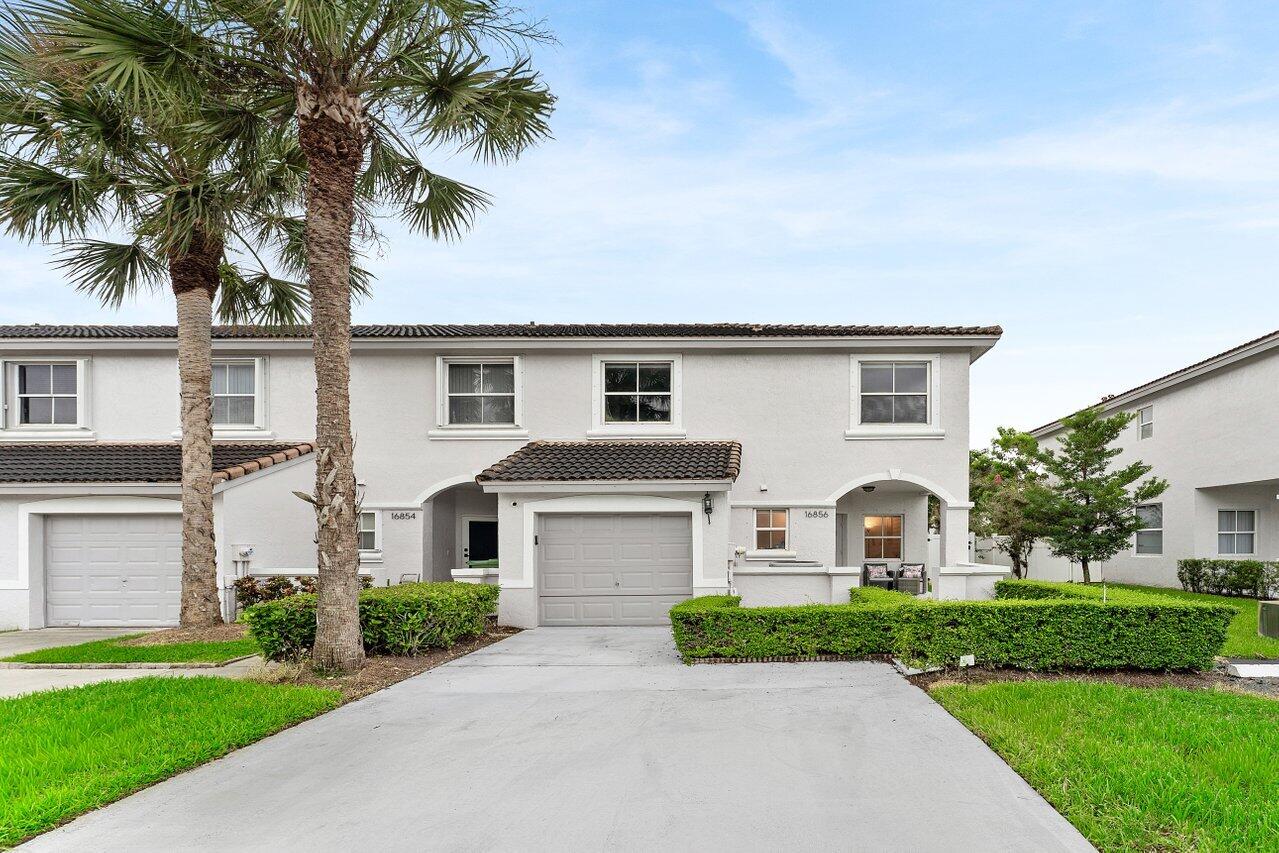 16856 Sw 1st Place Property Photo 1