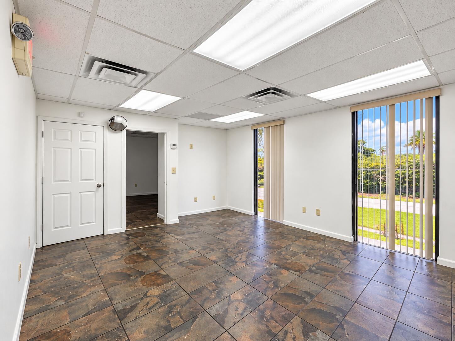 1111 Old Griffin Road Property Photo 3
