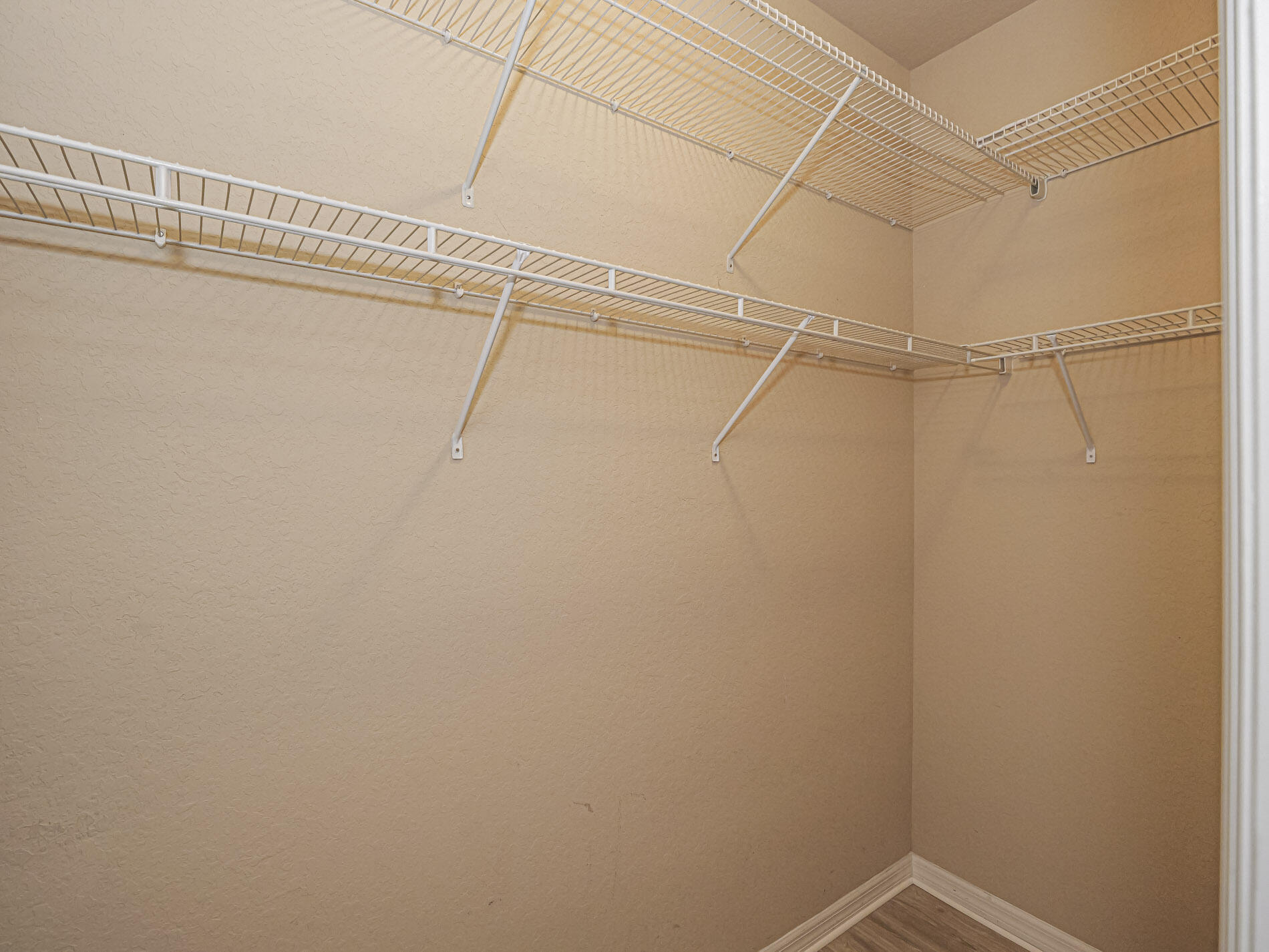 1140 Cheval Drive Property Photo 21