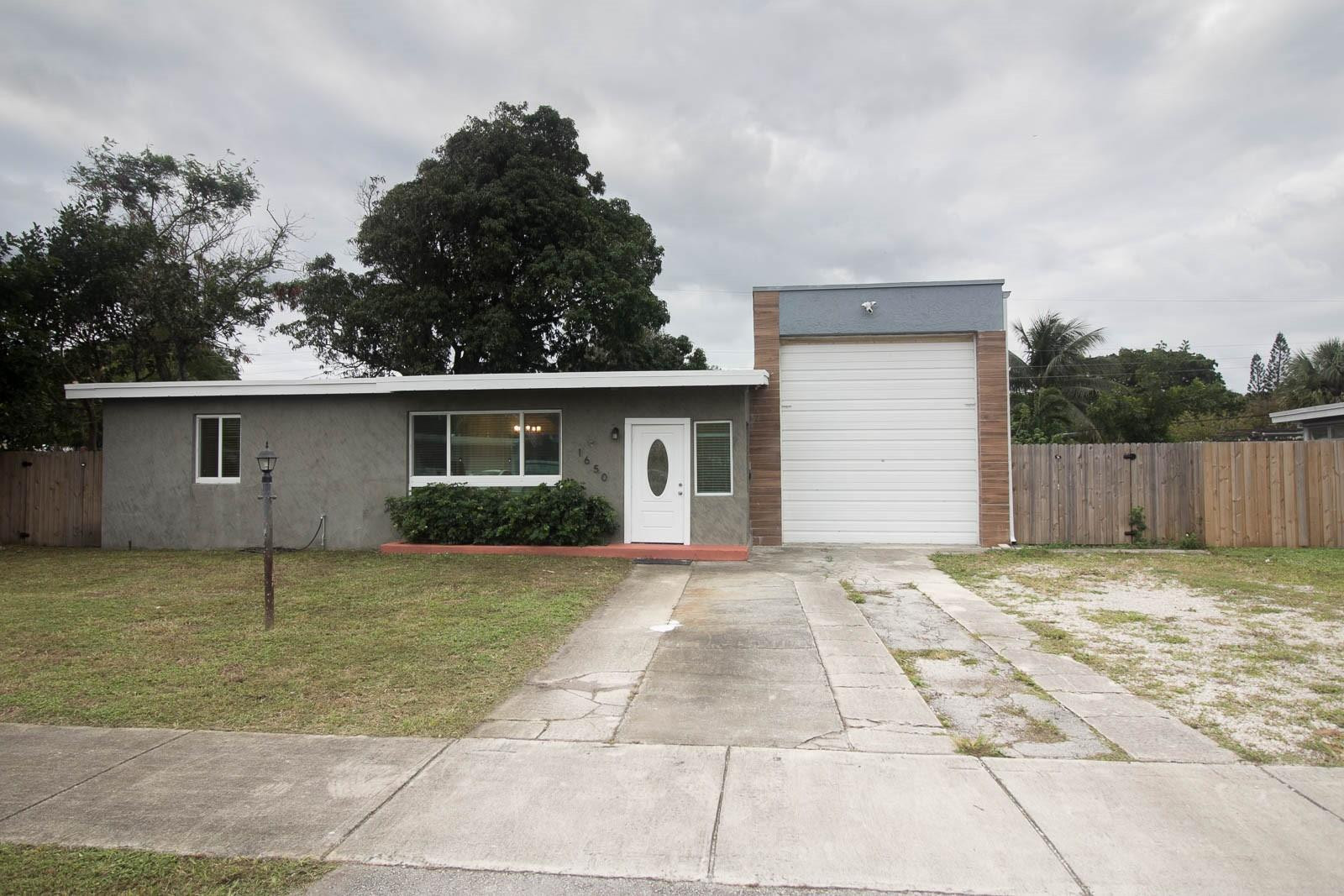 1650 NE 44TH Street Property Photo 1