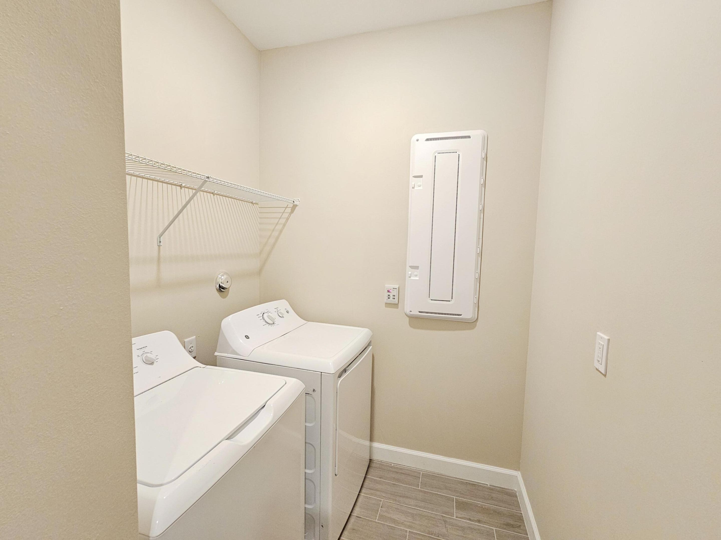 1284 Haywagon Trail Property Photo 32