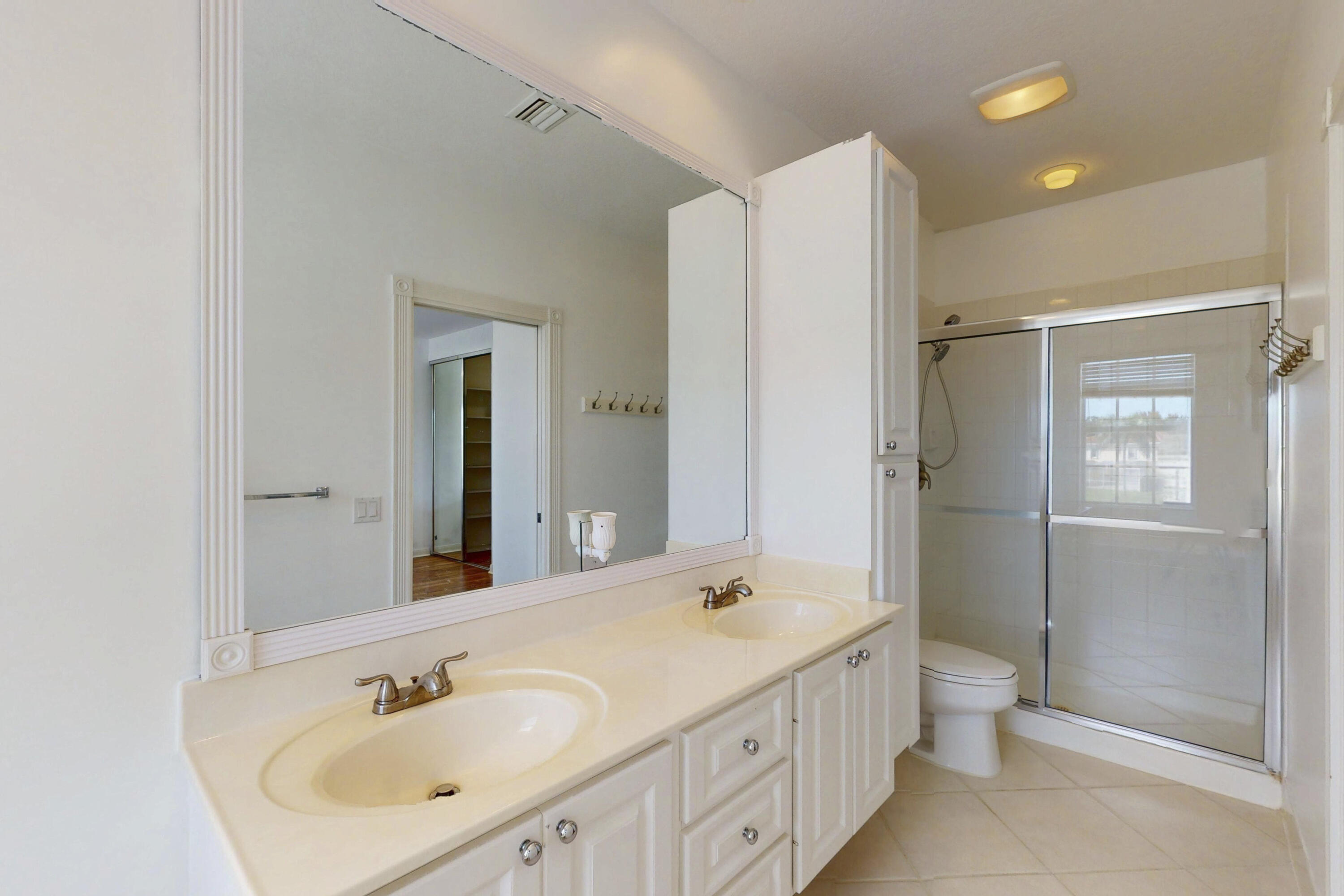 2136 Tigris Drive Property Photo 15