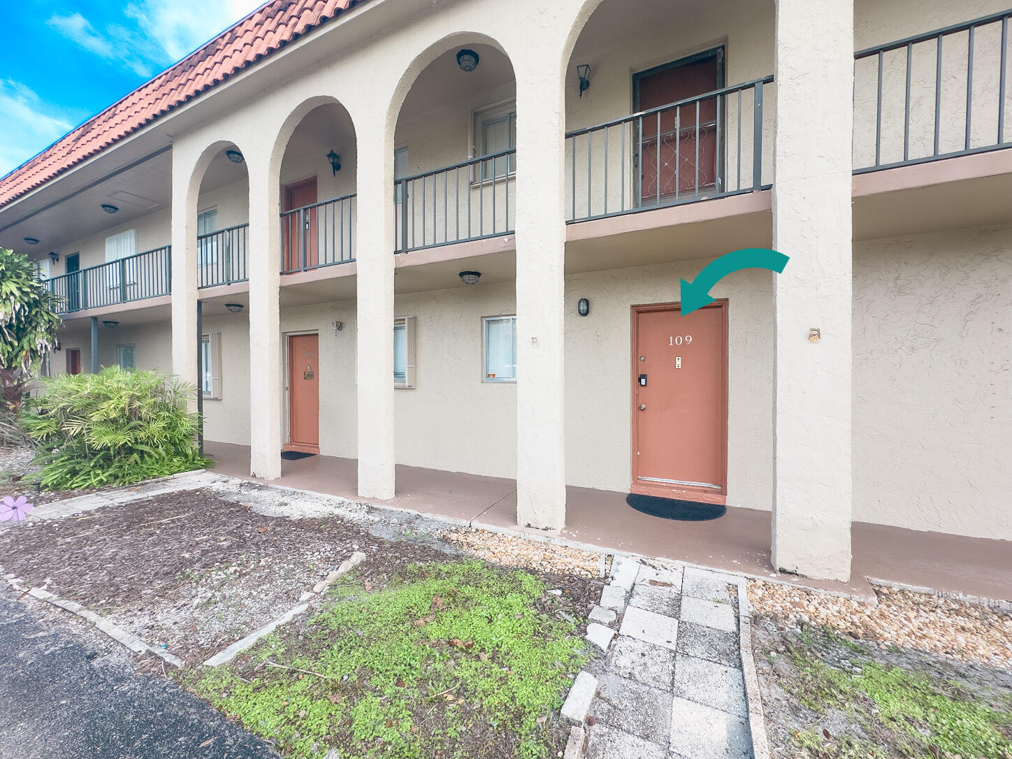 6080 Forest Hill Boulevard 109 Property Photo 1