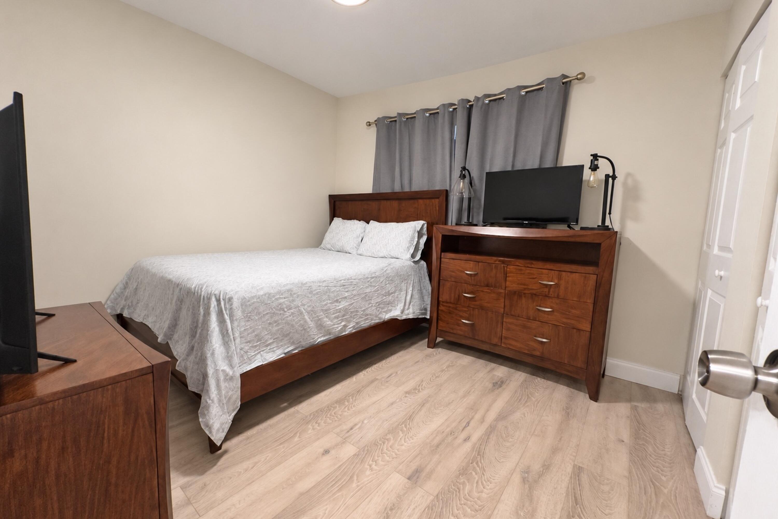 6080 Forest Hill Boulevard 109 Property Photo 14