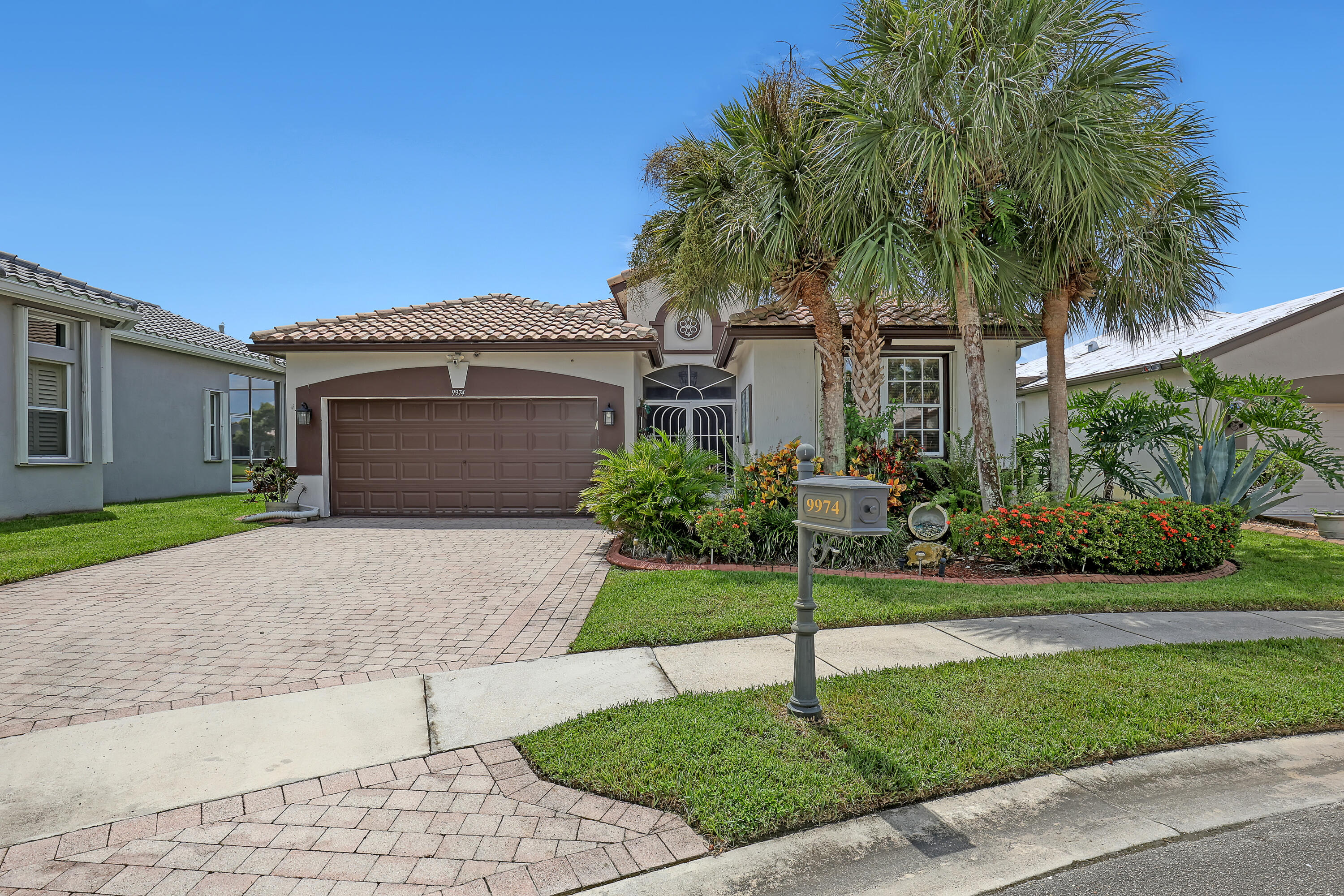 9974 Mantova Drive Property Photo 1