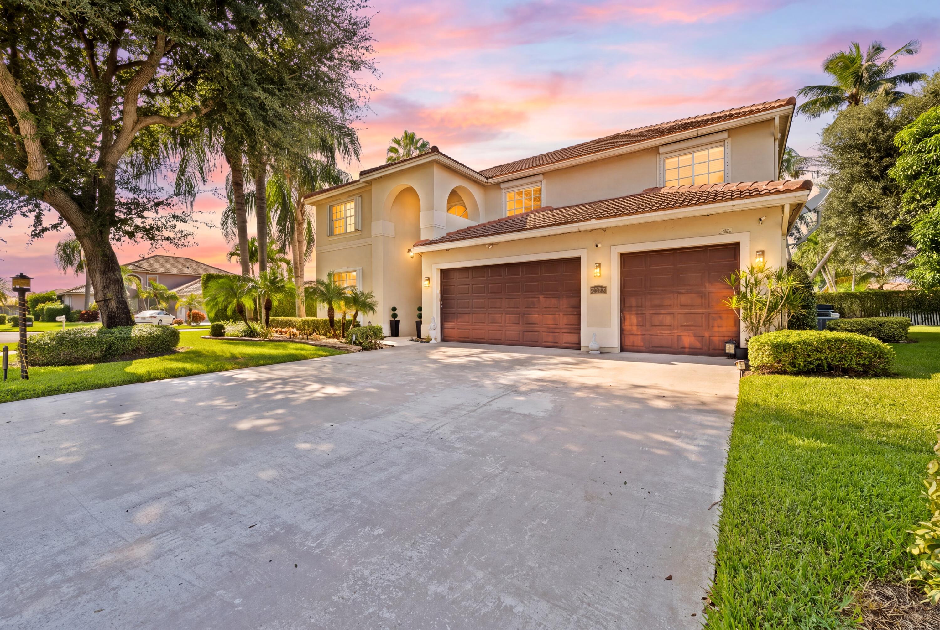 7202 CATALINA ISLE Drive
