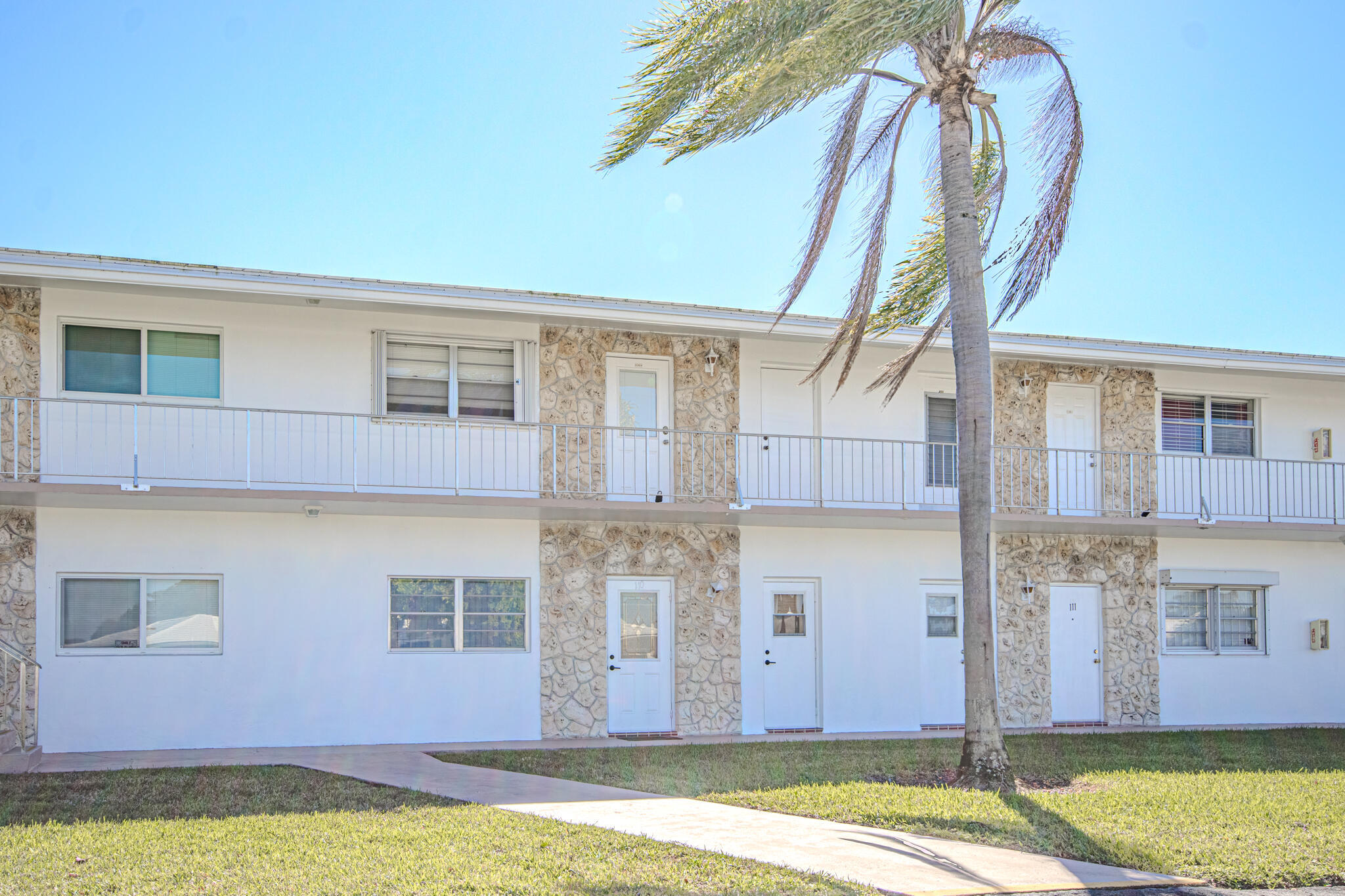 2850 W GOLF Boulevard 210 Property Photo 1