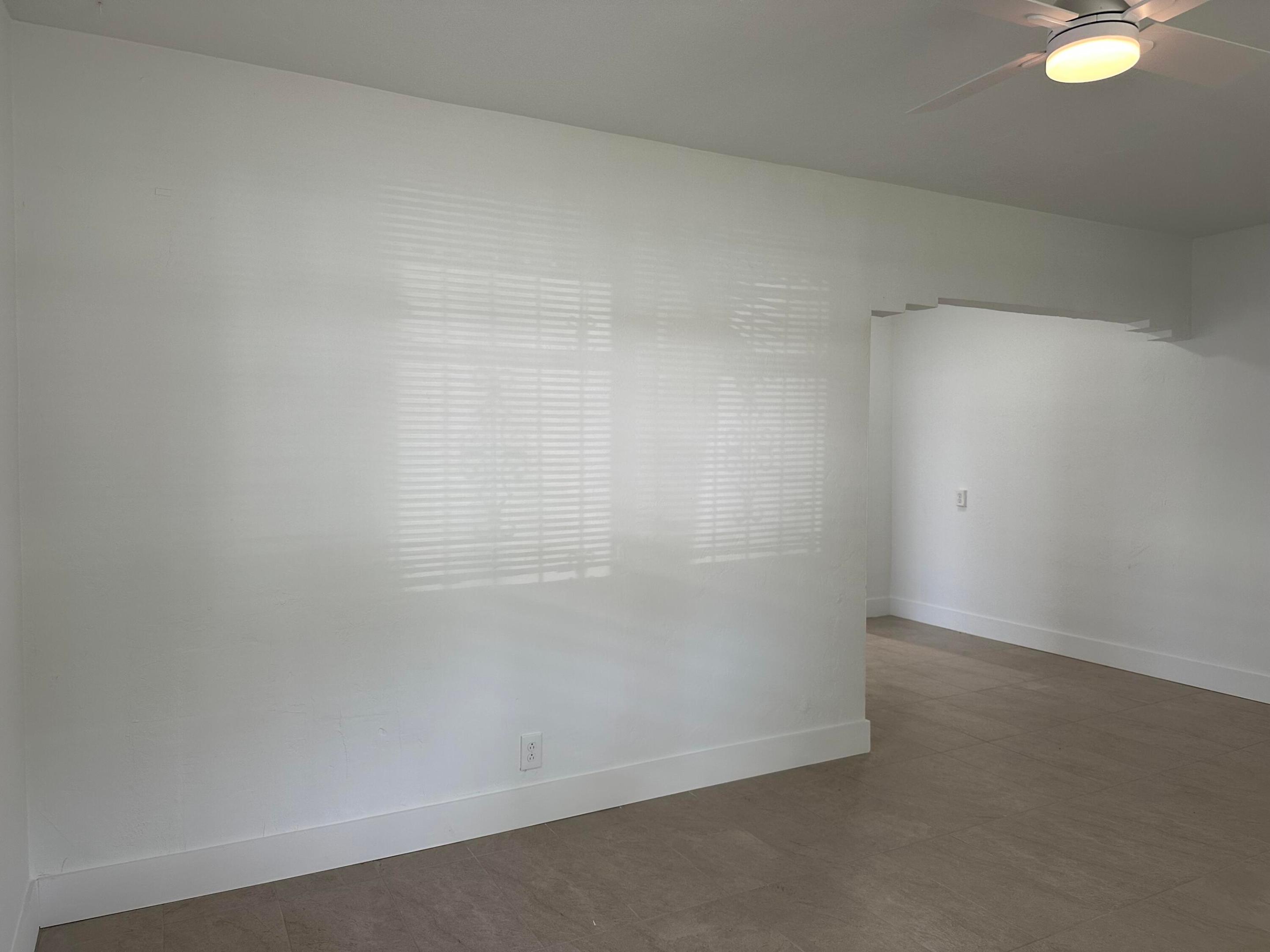 1018 Ne 3rd Street 1018 Property Photo 4