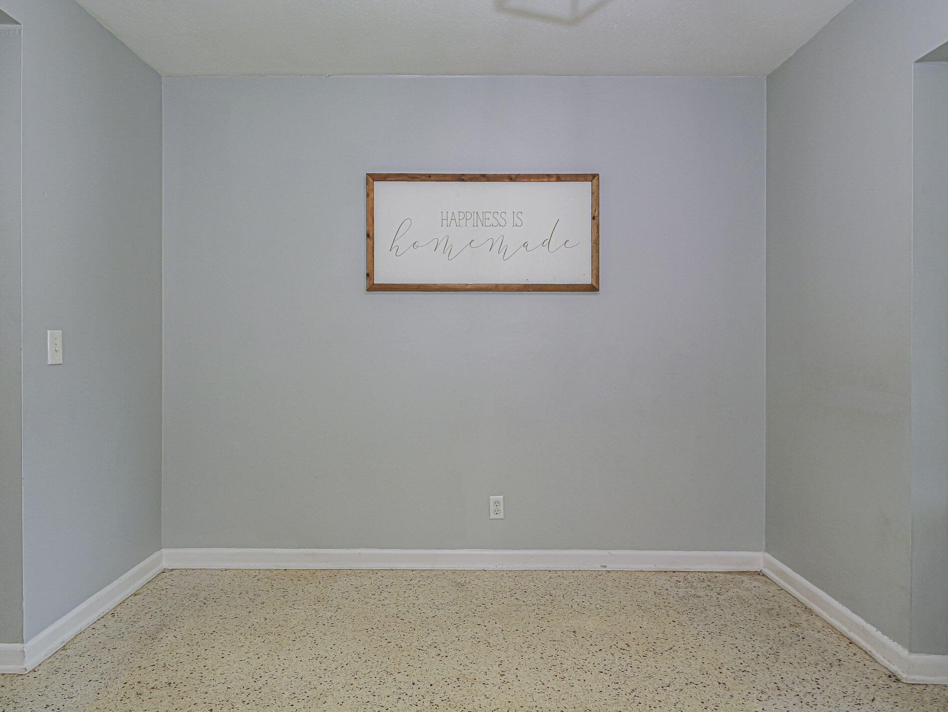 2755 6th Place Property Photo 16