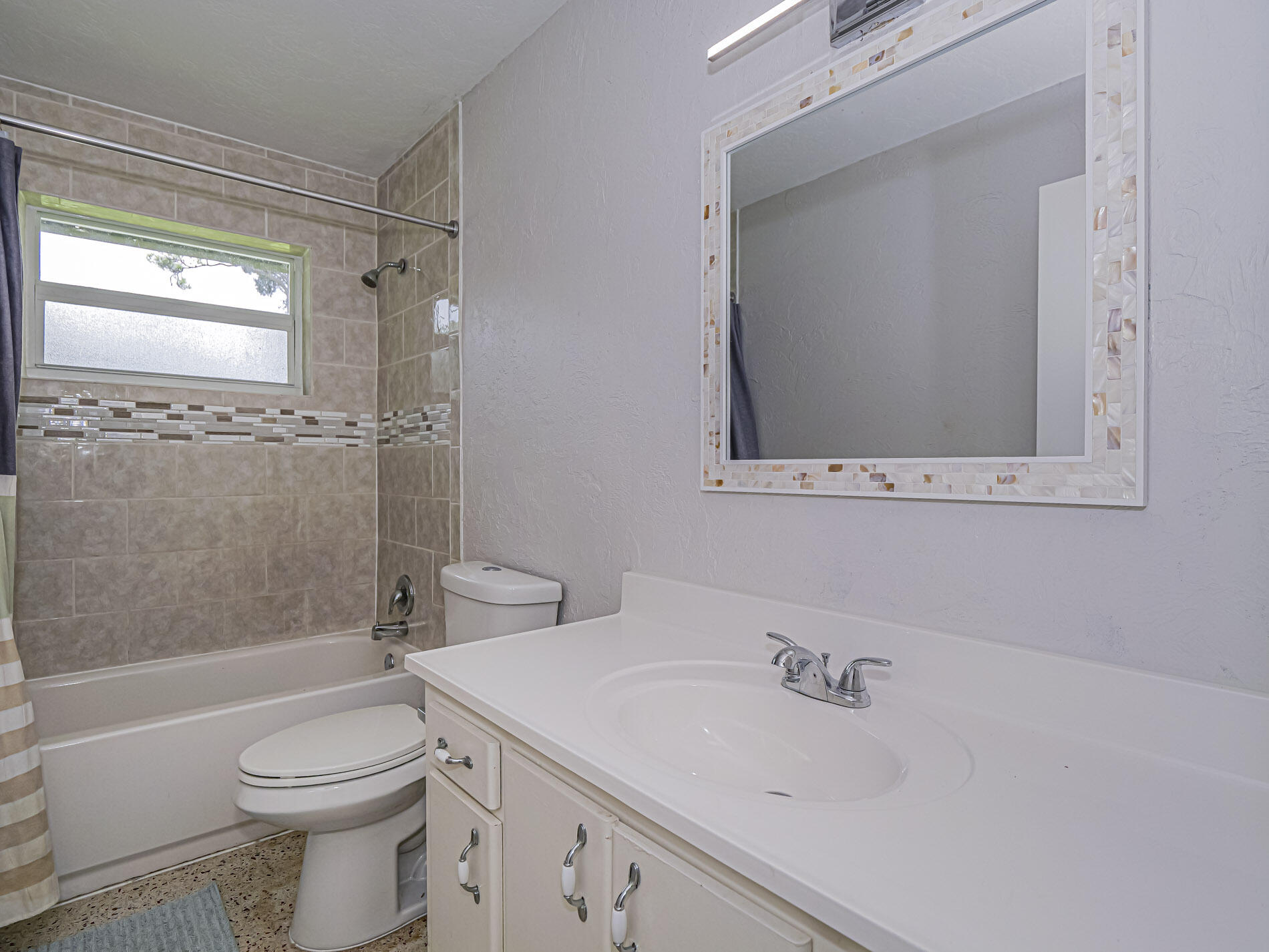 2755 6th Place Property Photo 20
