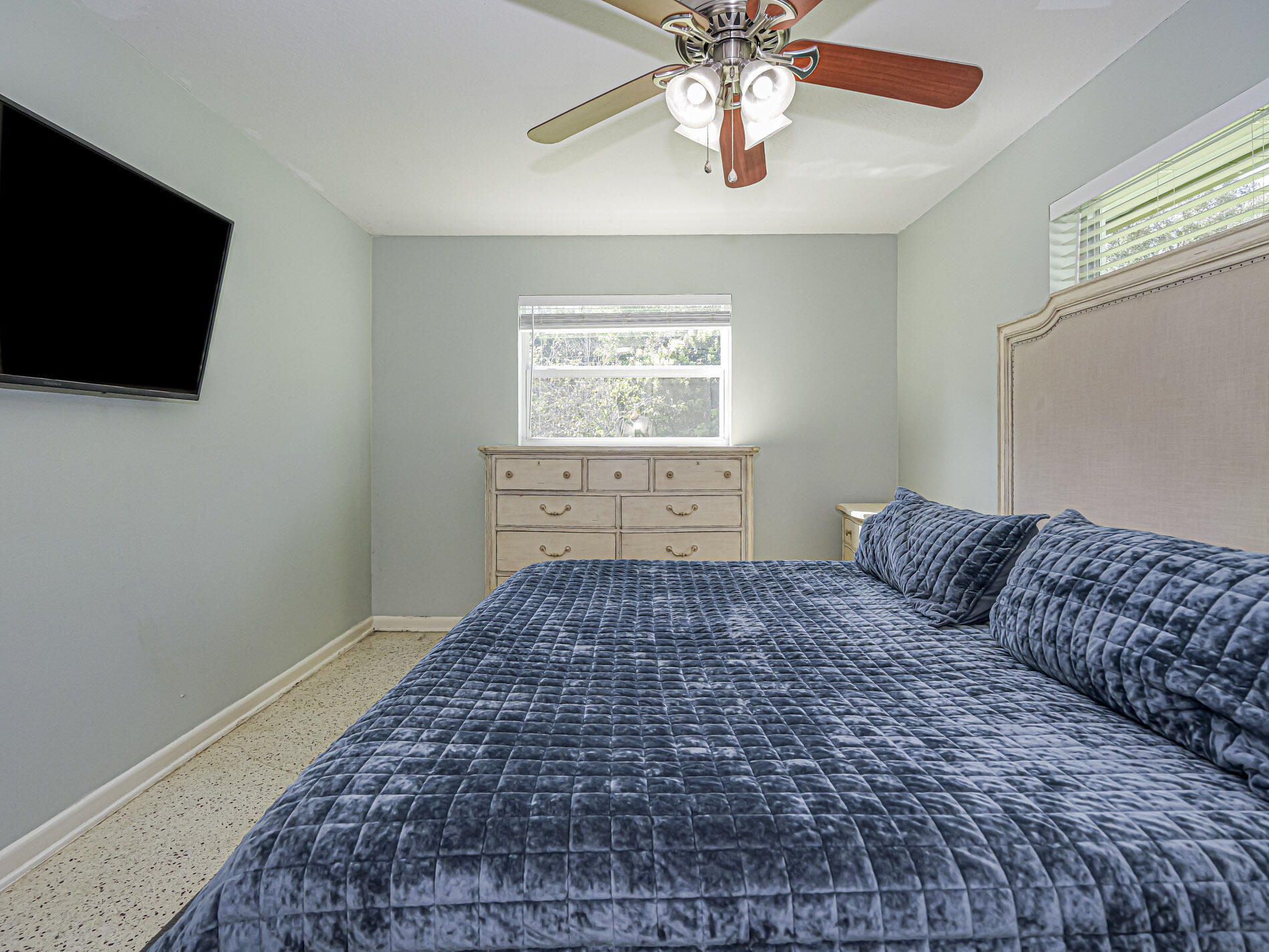 2755 6th Place Property Photo 21