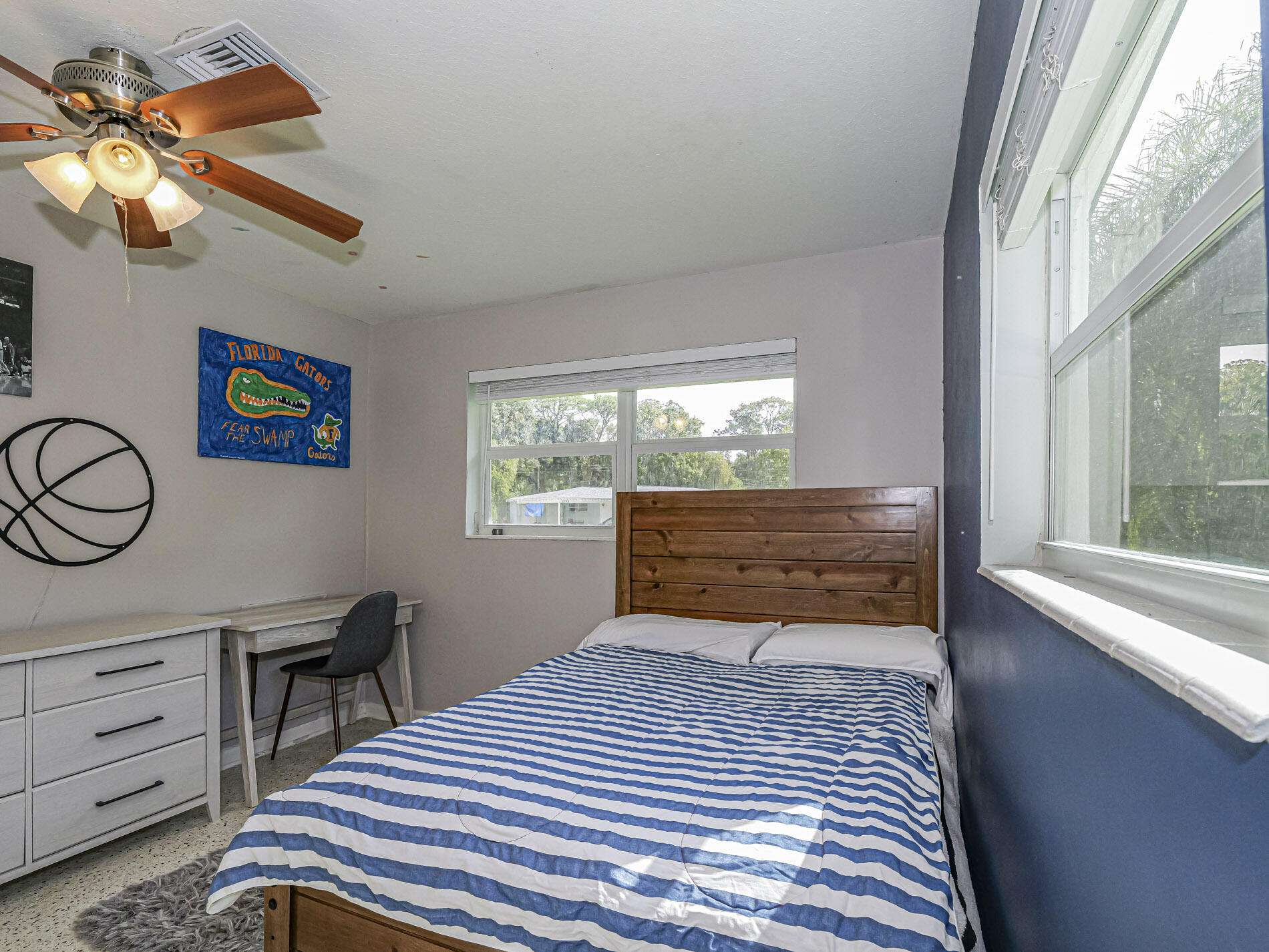 2755 6th Place Property Photo 22