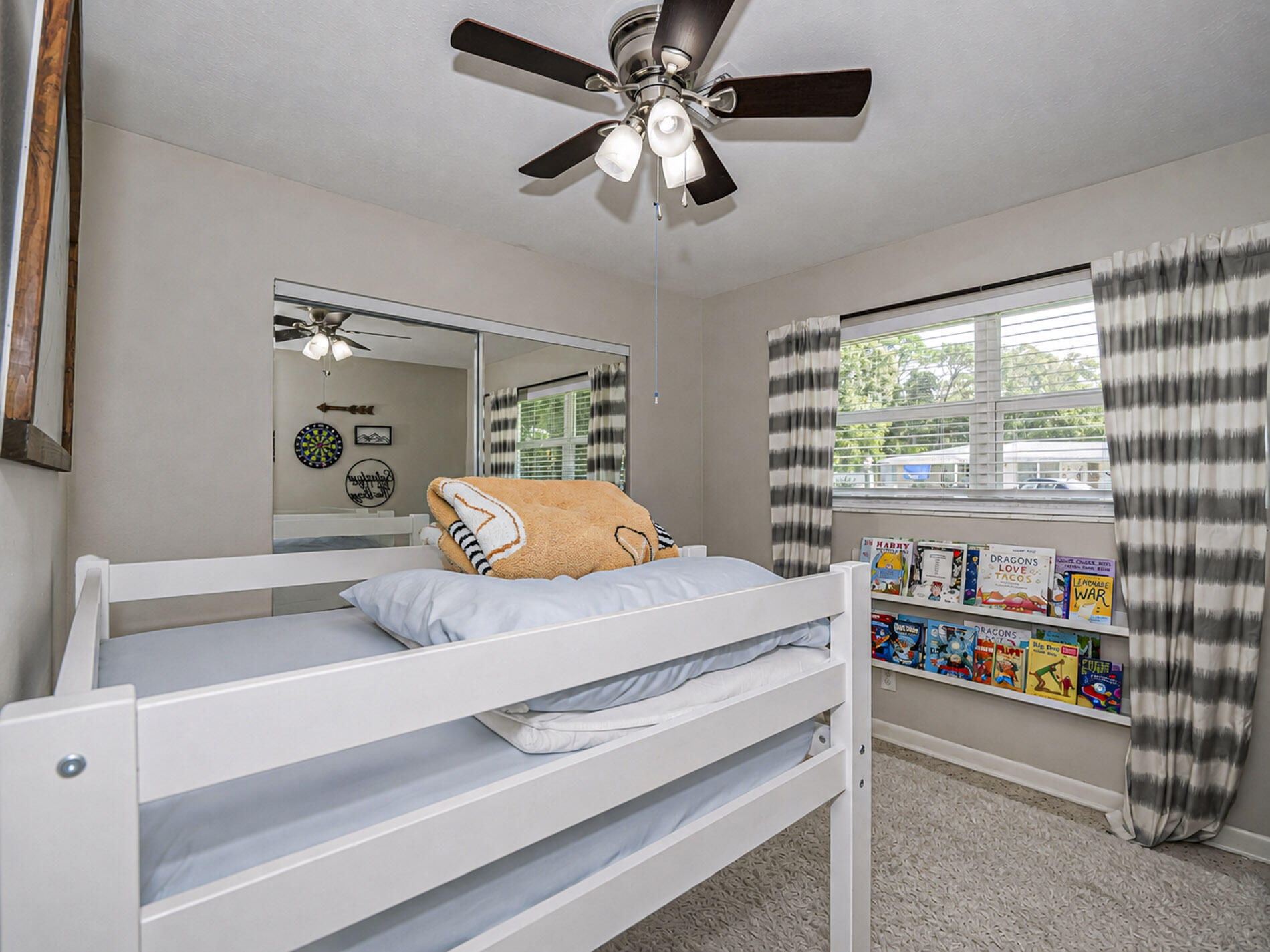 2755 6th Place Property Photo 25