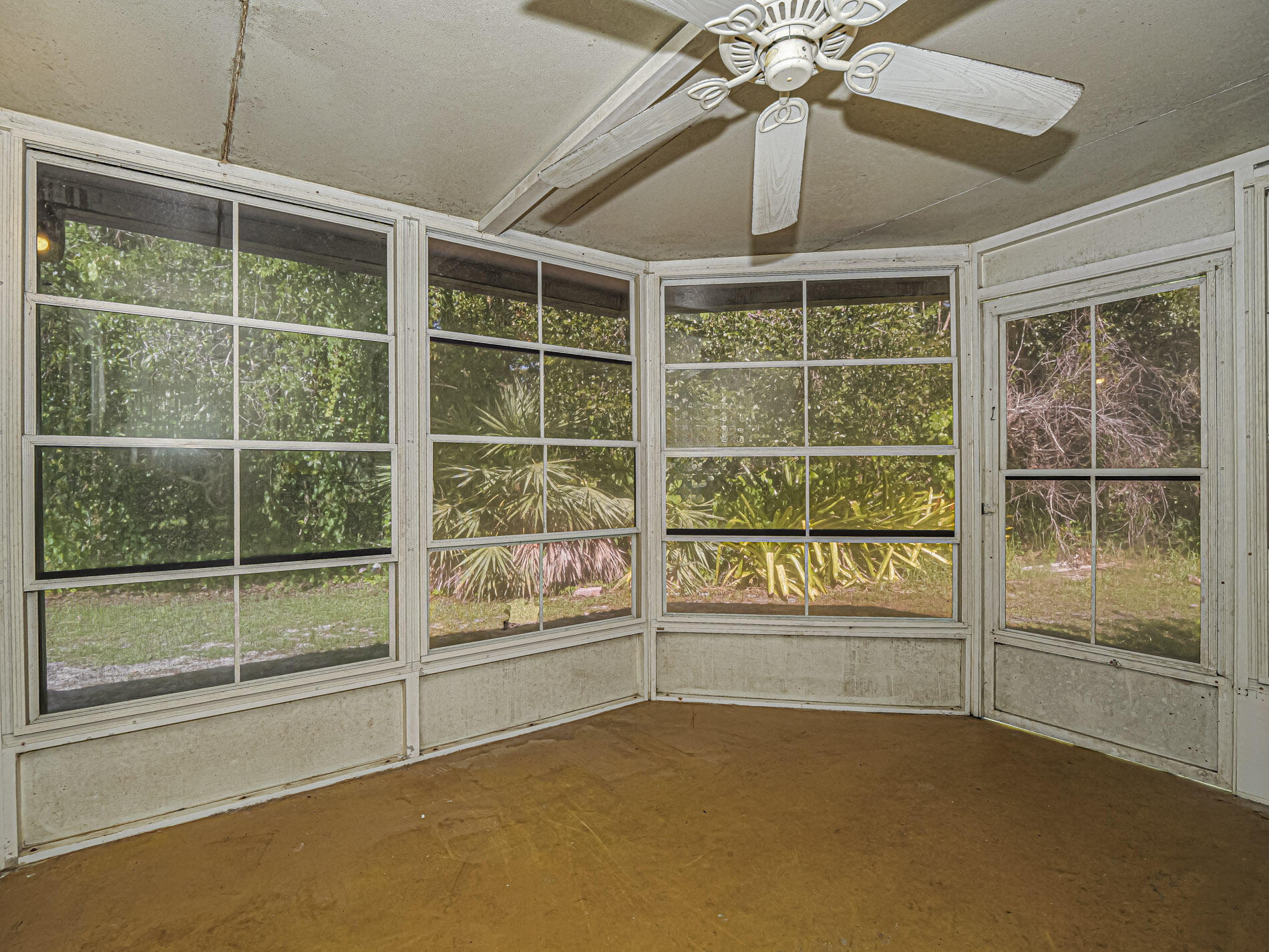 2755 6th Place Property Photo 28