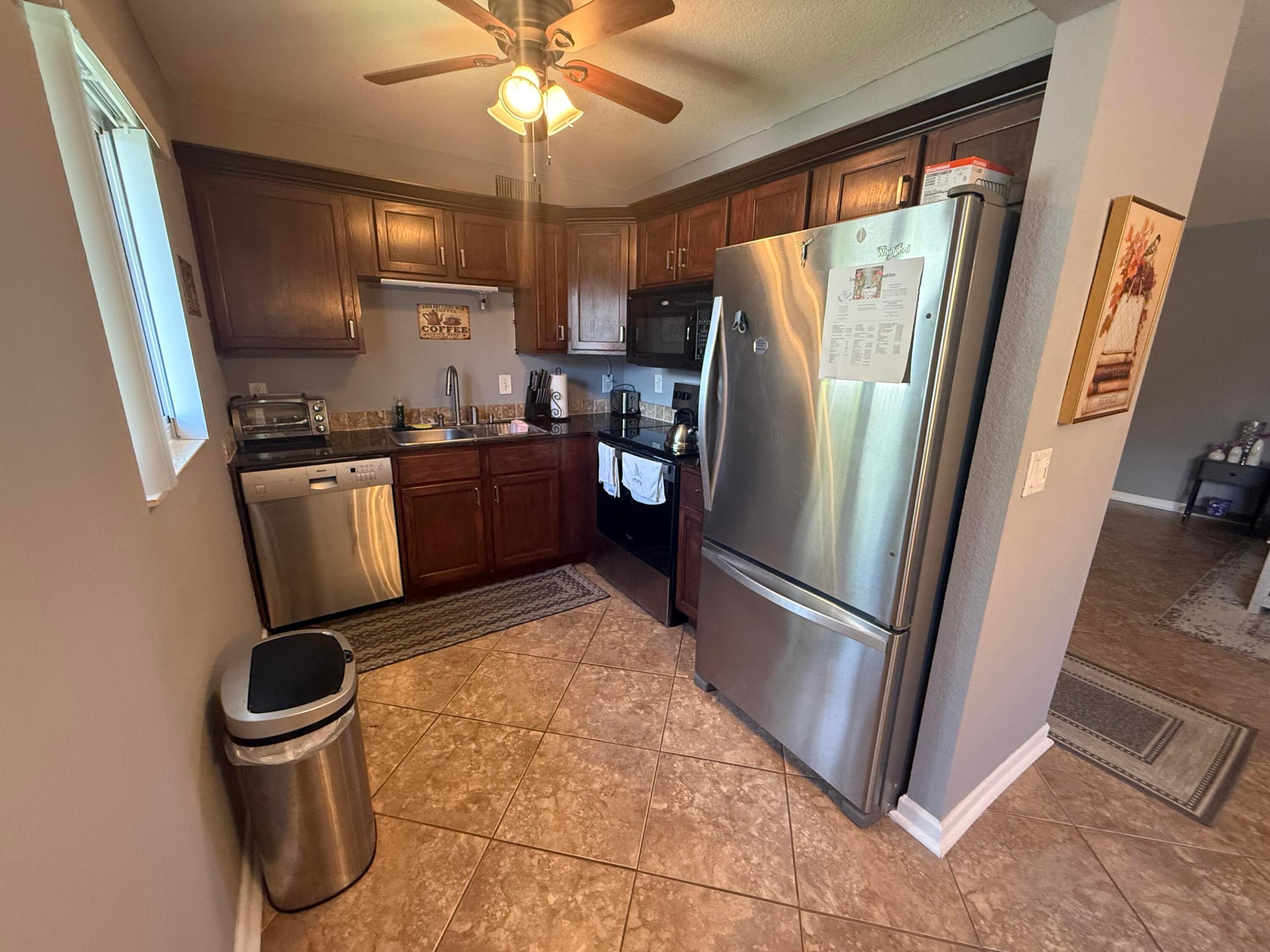 376 Saxony H Property Photo 1