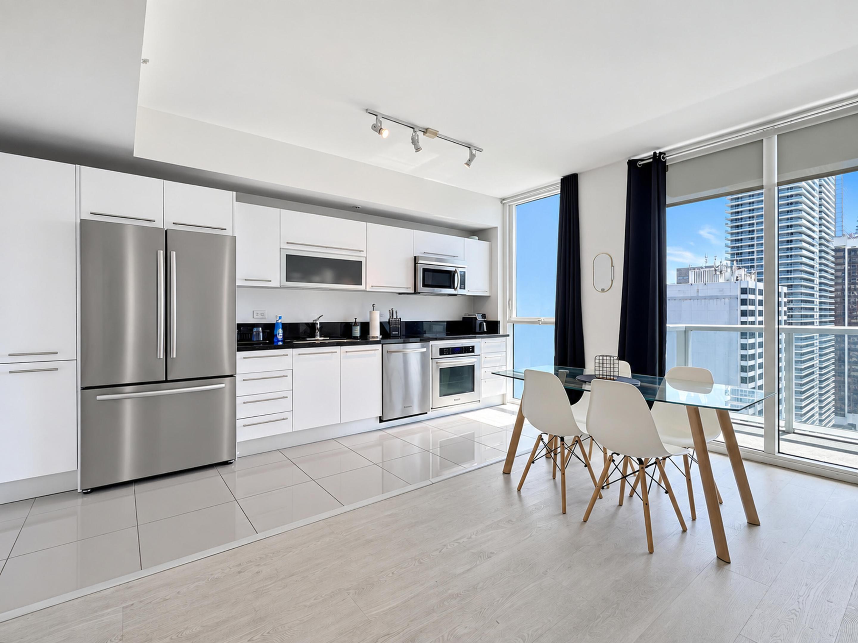 244 Biscayne Boulevard 3005 Property Photo 9