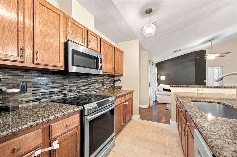 3438 Nw 104th Way Property Photo 11