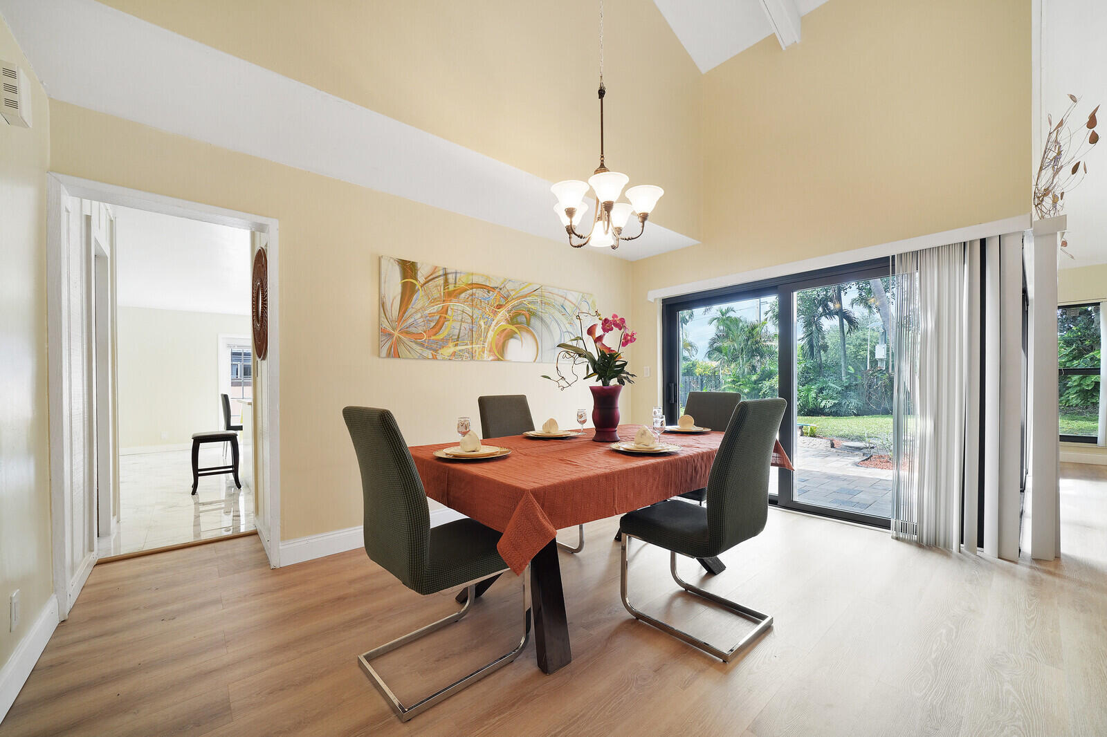 6599 Pond Apple Road Property Photo 8