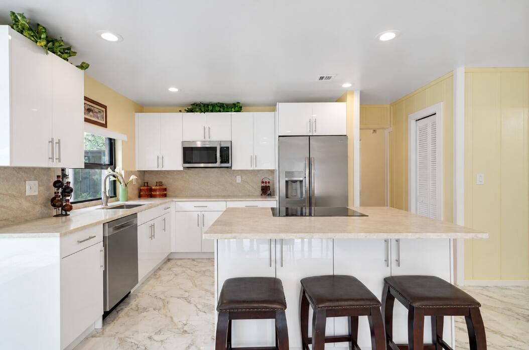 6599 Pond Apple Road Property Photo 21